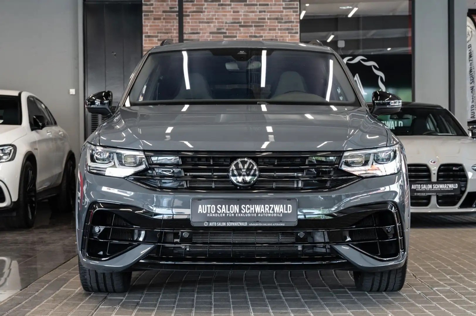 VW Volkswagen Tiguan R 4Motion| BLACK-STYLE|R-SITZE|H&K | 12 MONATE GARANTIE-image-2