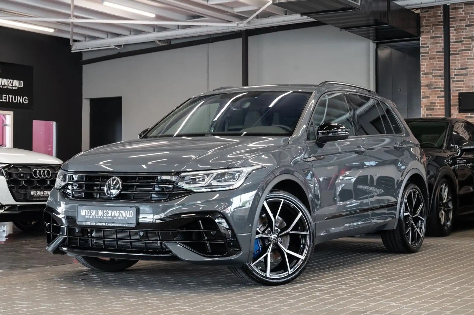 VW Volkswagen Tiguan R 4Motion| BLACK-STYLE|R-SITZE|H&K | 12 MONATE GARANTIE