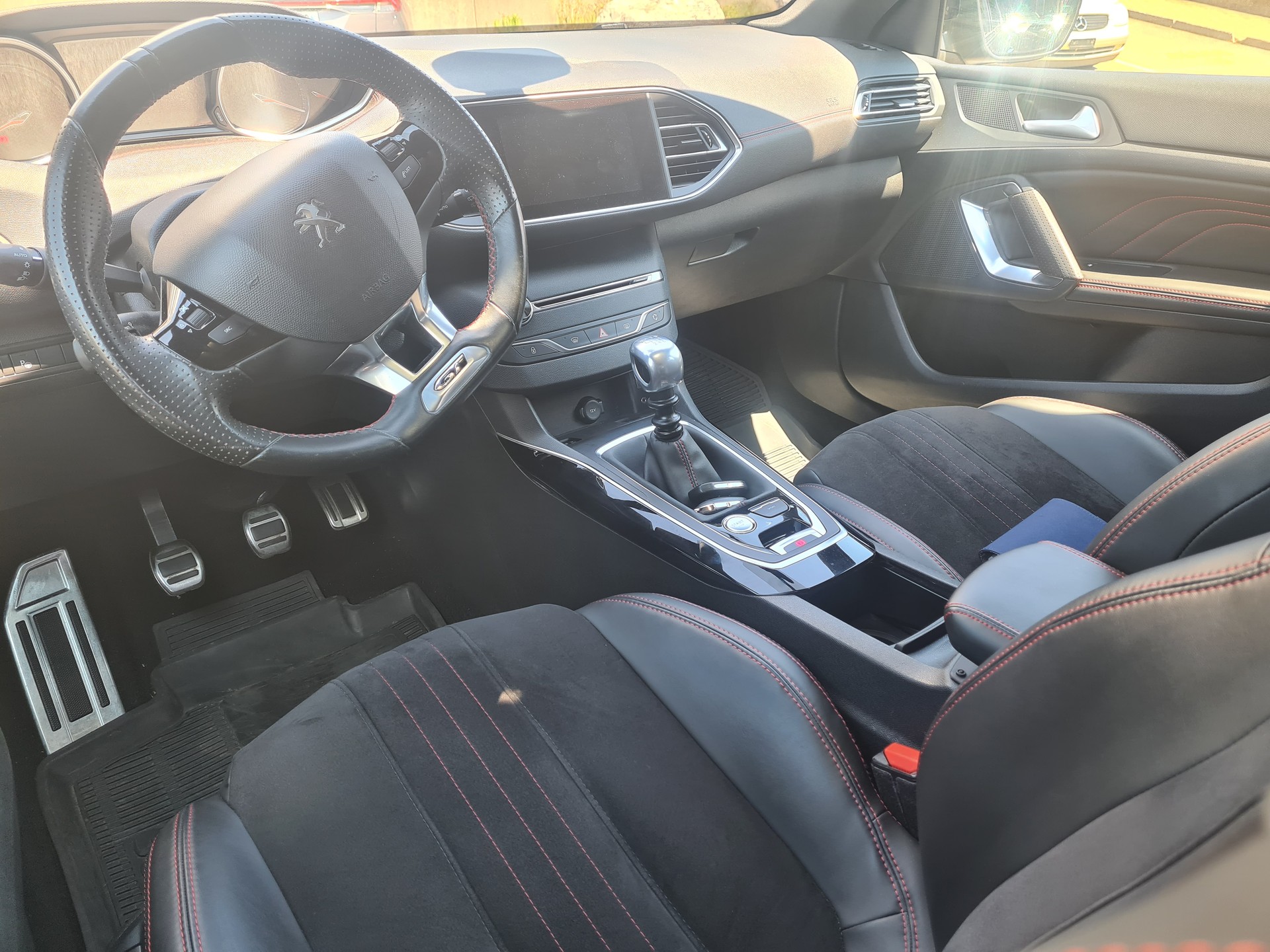 PEUGEOT 308 SW 1.6 eTHP GT-image-6