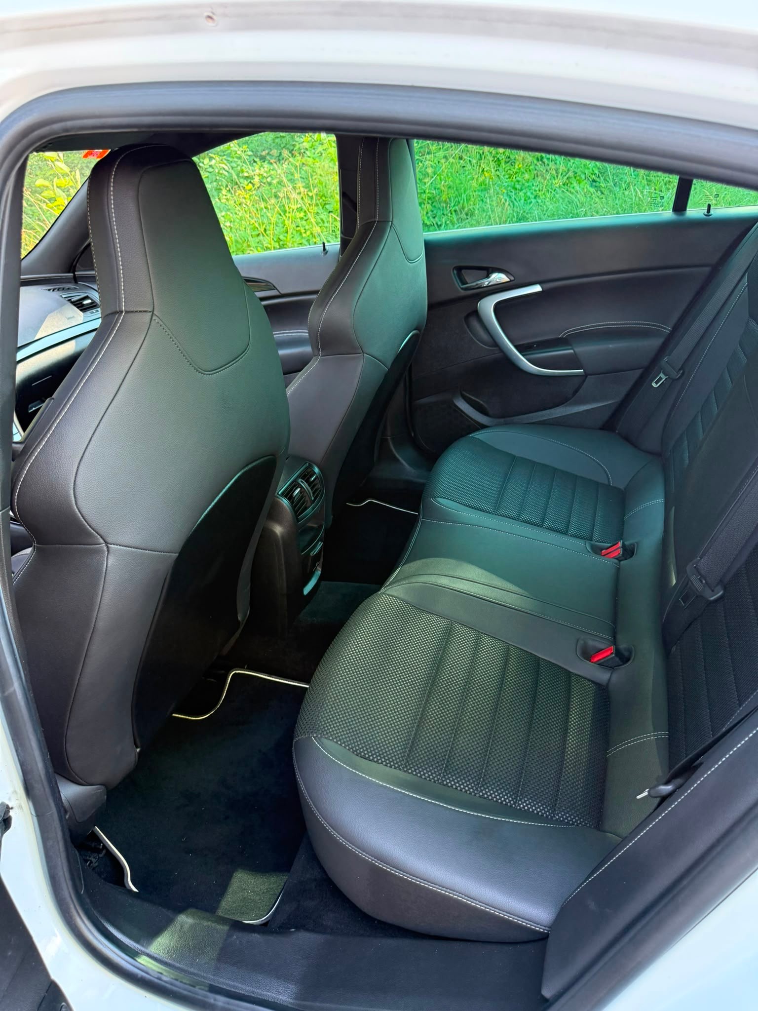 OPEL Insignia Sports Tourer 2.8 Turbo OPC 4WD-image-7