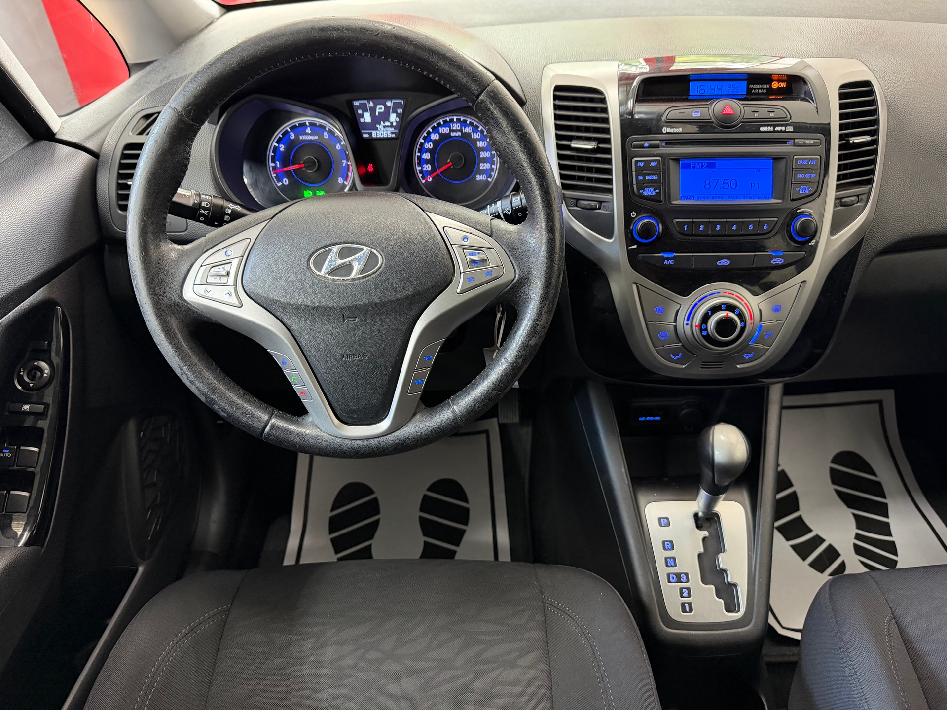 HYUNDAI iX20 1.6 Premium Automatic //NEU AB MFK!-image-11