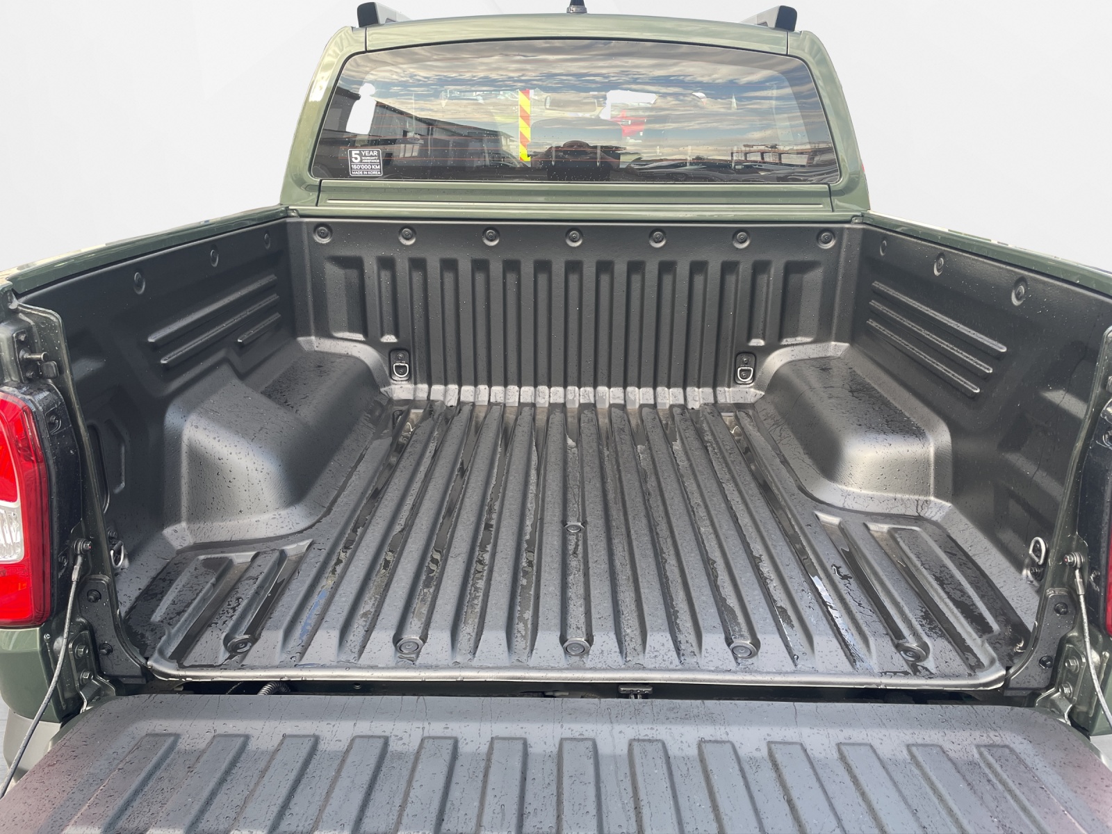 KGM-SsangYong Musso 2.2 Titanium 4WD A-image-9