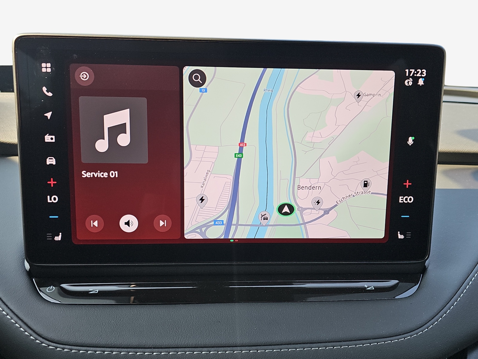 SKODA Enyaq 85x Sportline 4x4-image-10