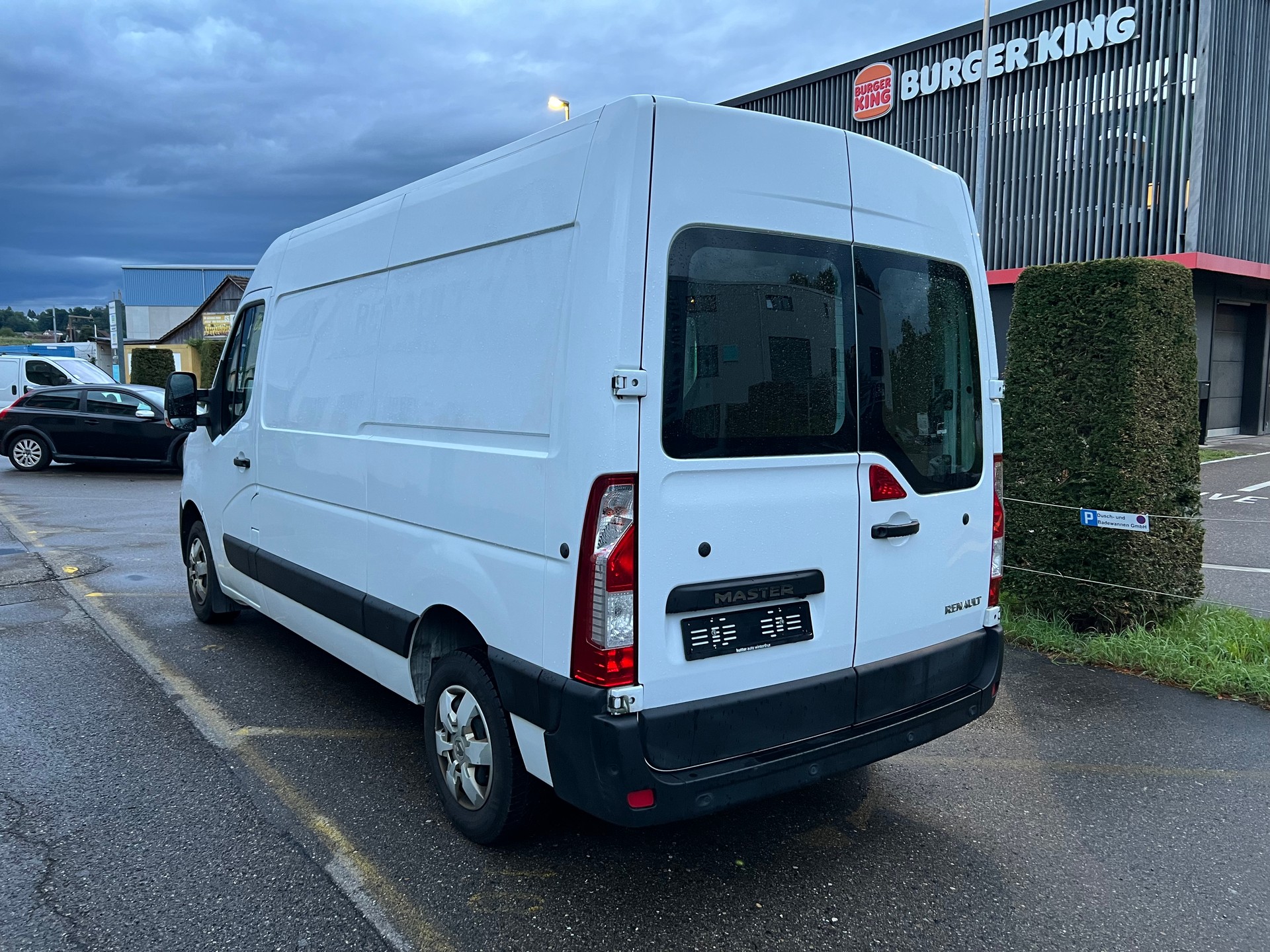 RENAULT Master T35 ENERGY 2.3dCi 150 L2H2-image-2
