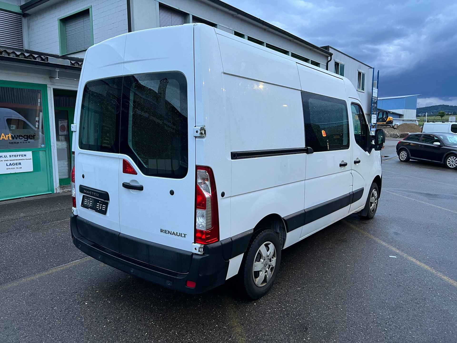 RENAULT Master T35 ENERGY 2.3dCi 150 L2H2-image-3
