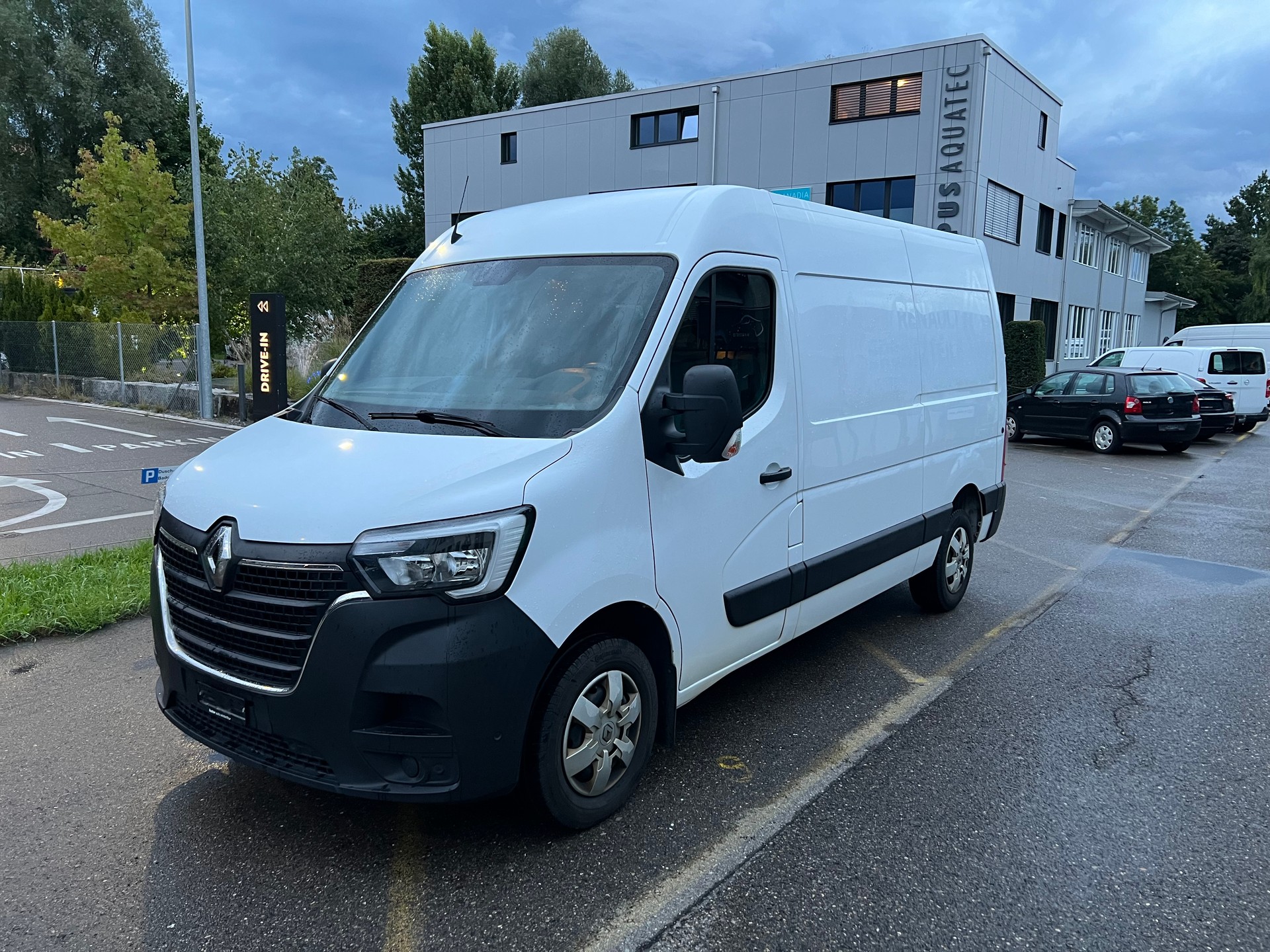 RENAULT Master T35 ENERGY 2.3dCi 150 L2H2-image-1