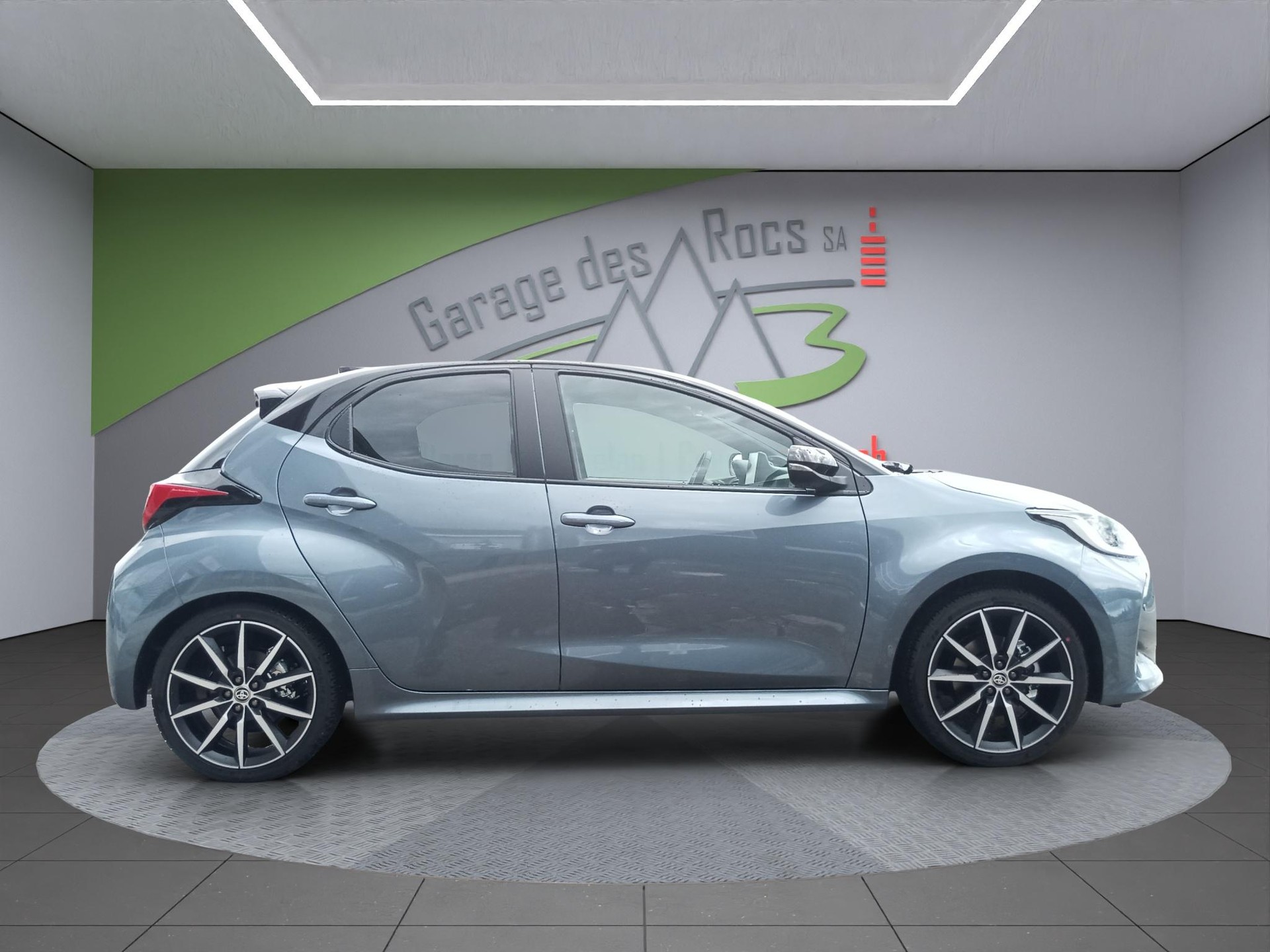 TOYOTA Yaris 1.5 VVT-i HSD GR Sport-image-8