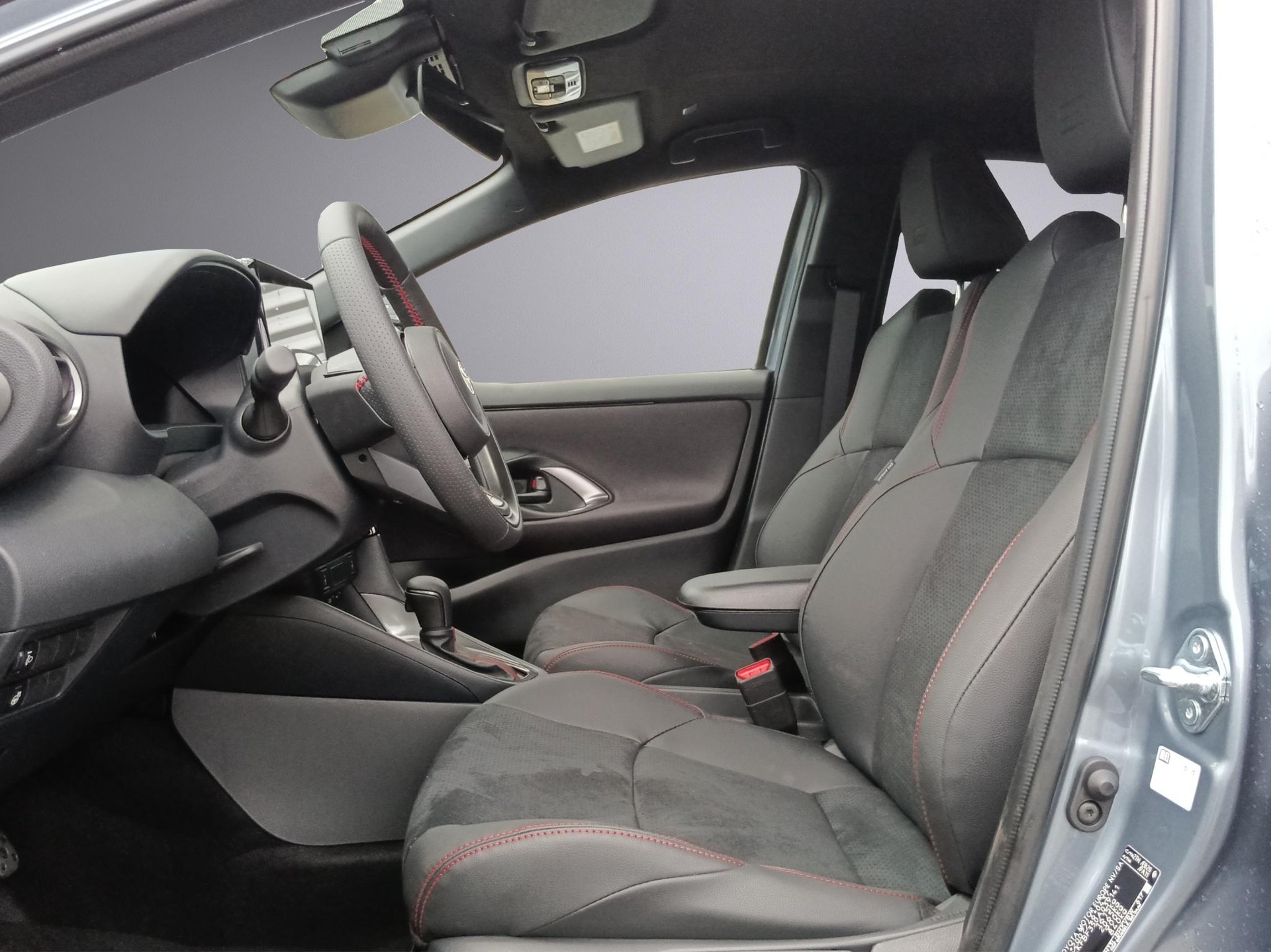 TOYOTA Yaris 1.5 VVT-i HSD GR Sport-image-9