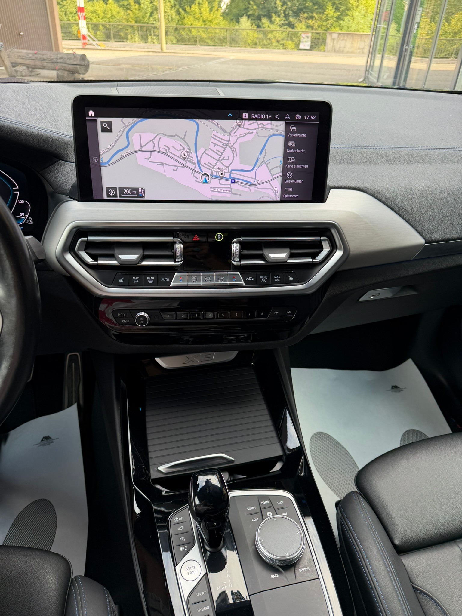 BMW X3 xDrive 30e M Sport-image-11