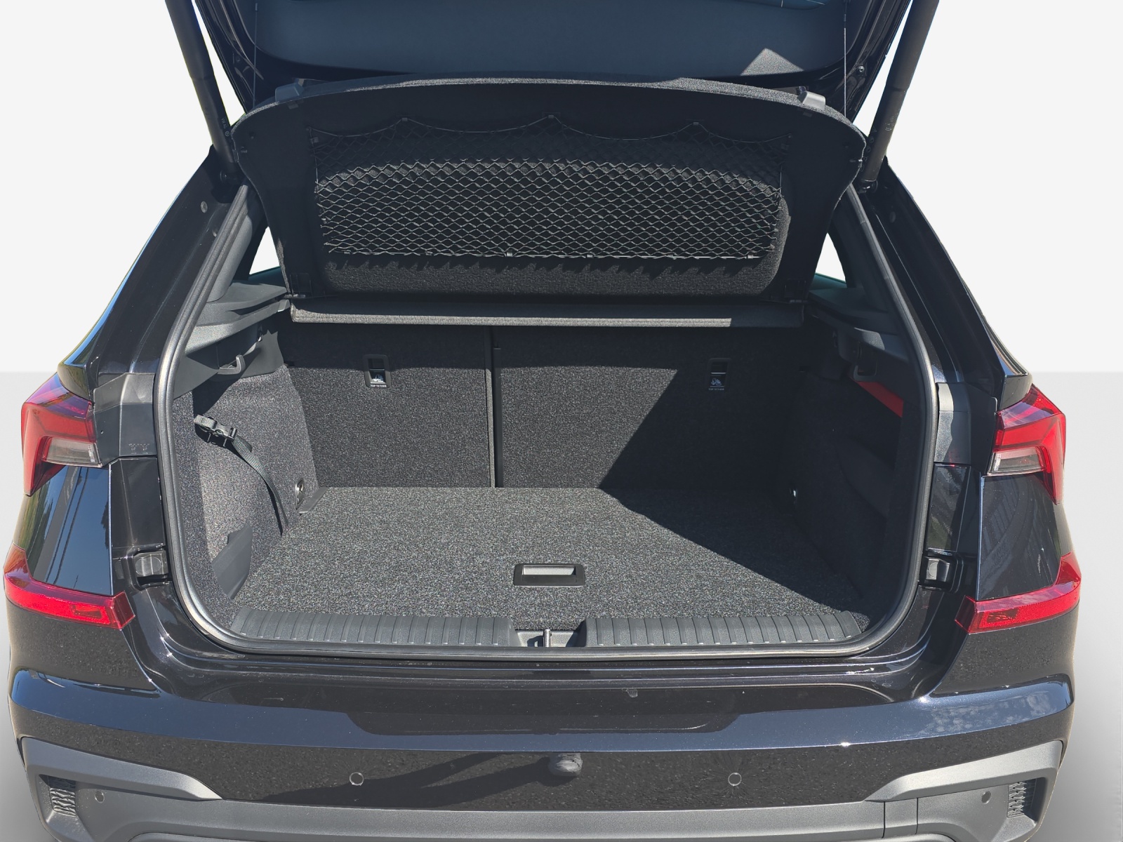 SKODA Kamiq 1.0 TSI Dynamic DSG-image-12