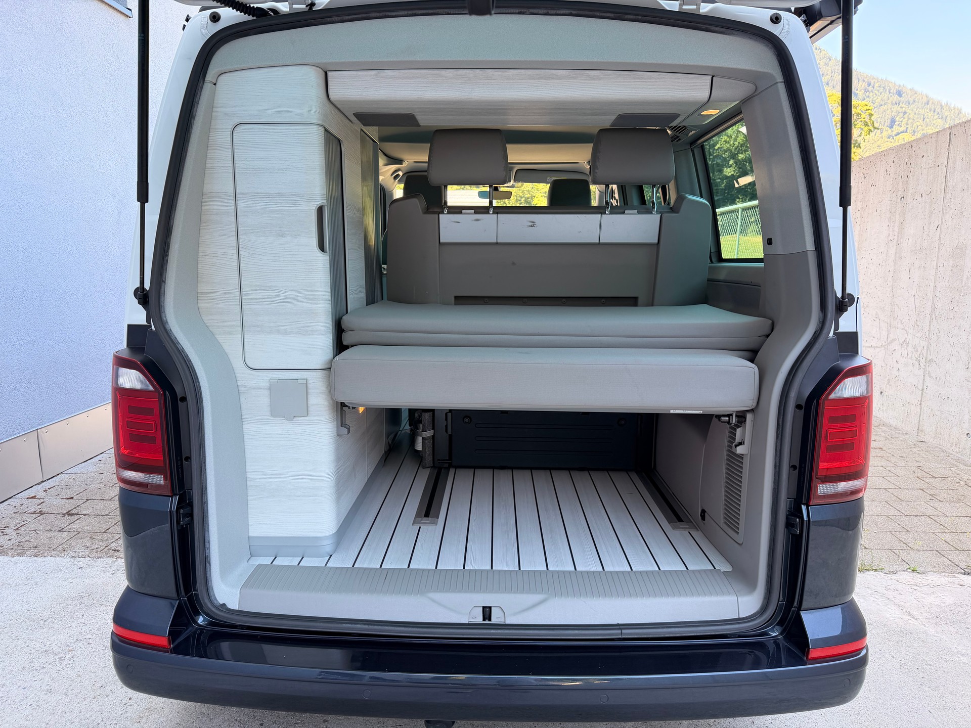 VW T6 California 2.0 TDI Ocean BLUE 4Motion DSG-image-20