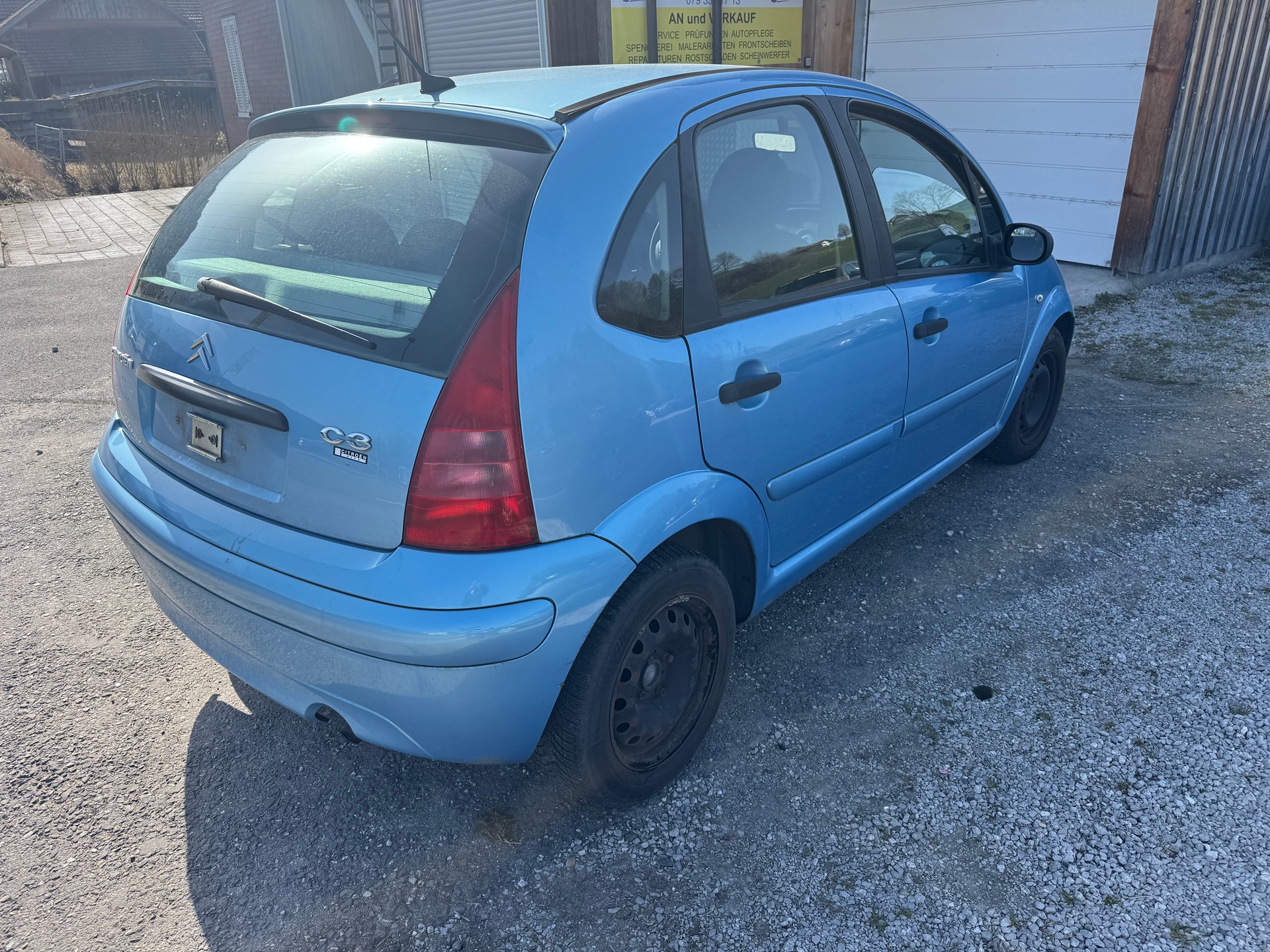 CITROEN C3 1.1i X-image-2