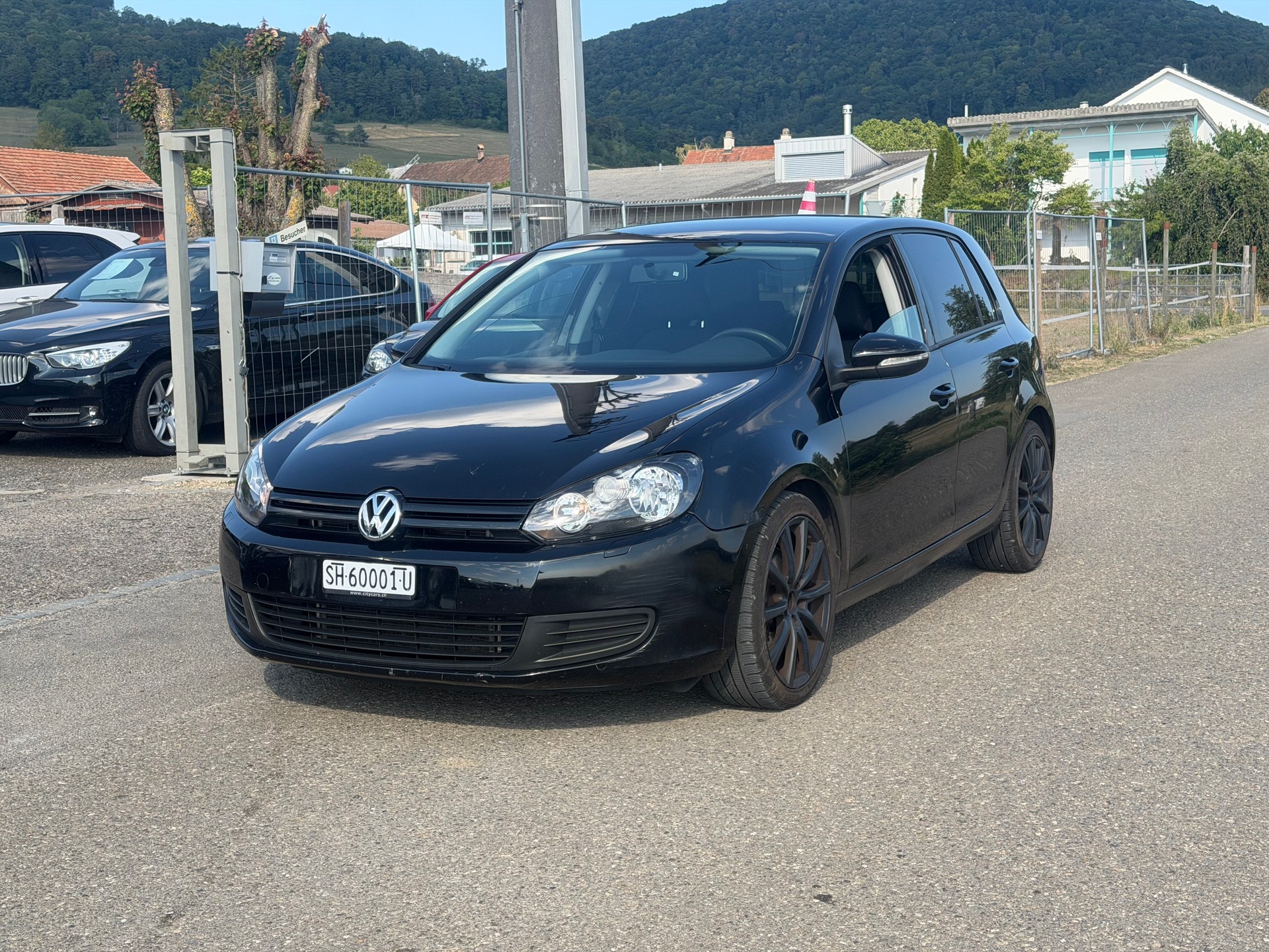 VW Golf 2.0 TDI Highline 4Motion-image-0