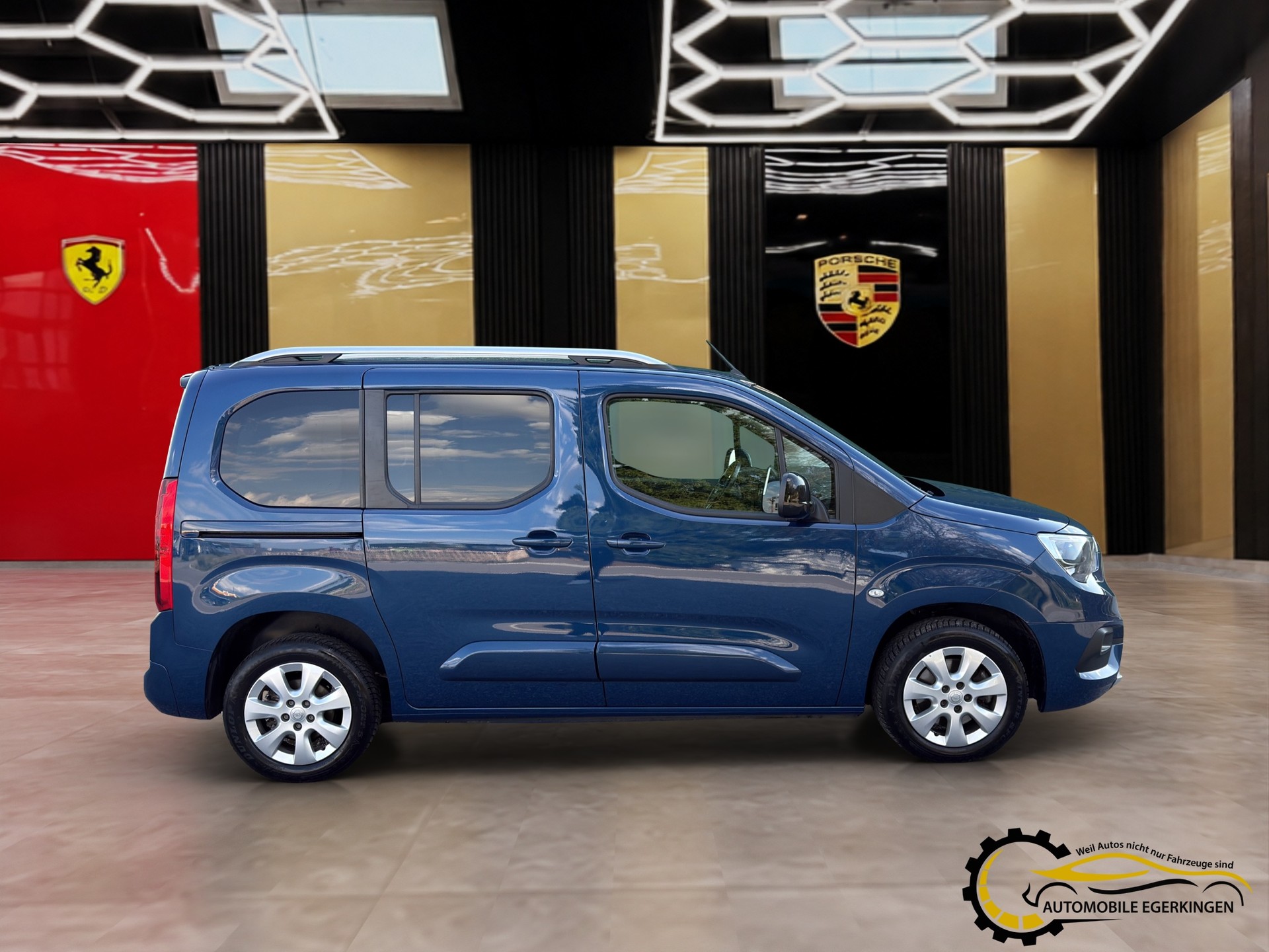OPEL Combo Life 1.5 D Ultimate S/S-image-3