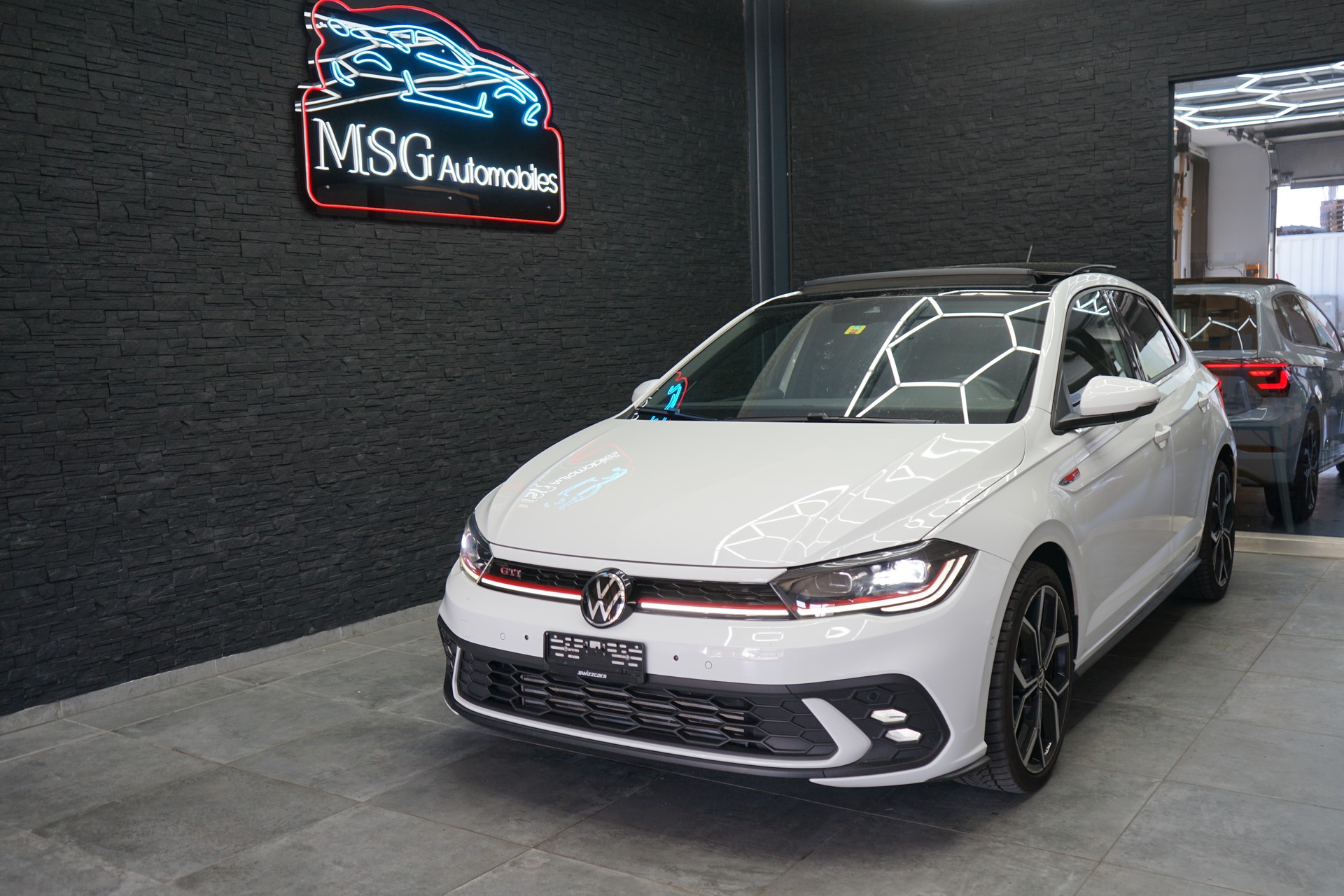VW Polo 2.0 TSI GTI DSG-image-0