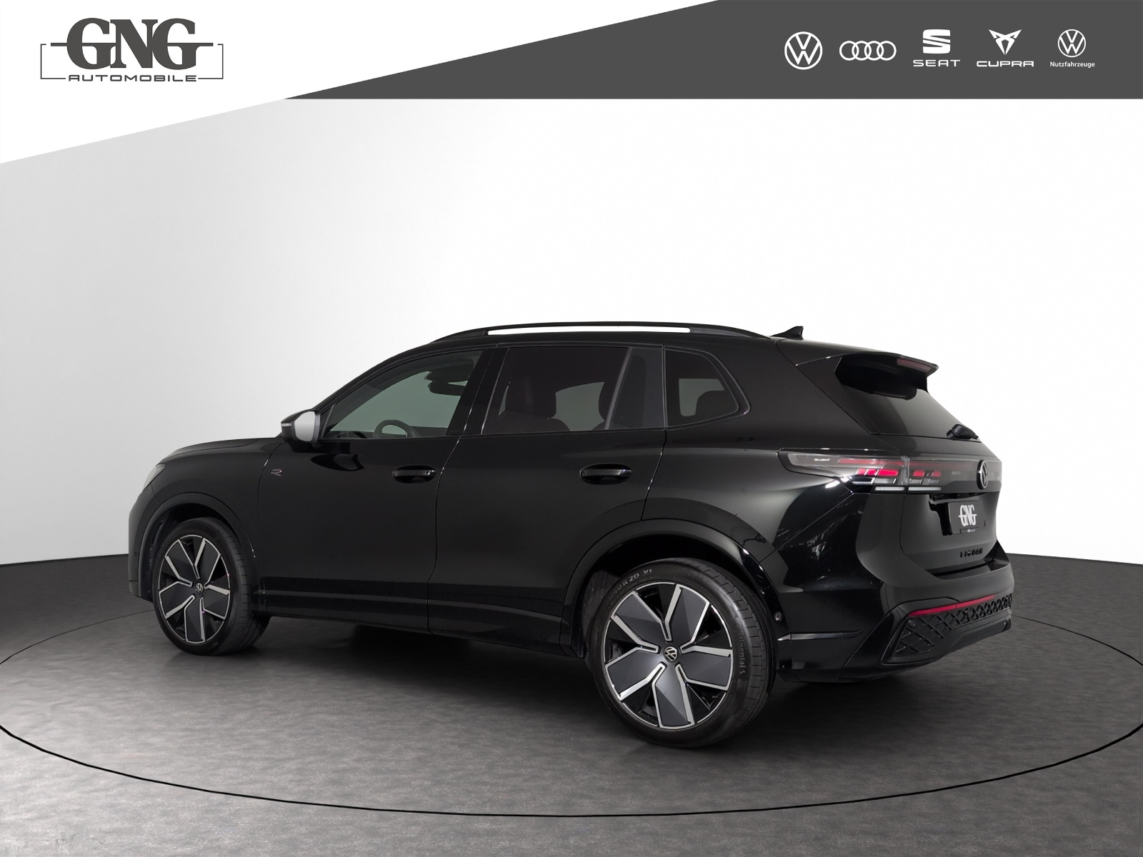 VW Tiguan 2.0 TSI United DSG 4Motion-image-1