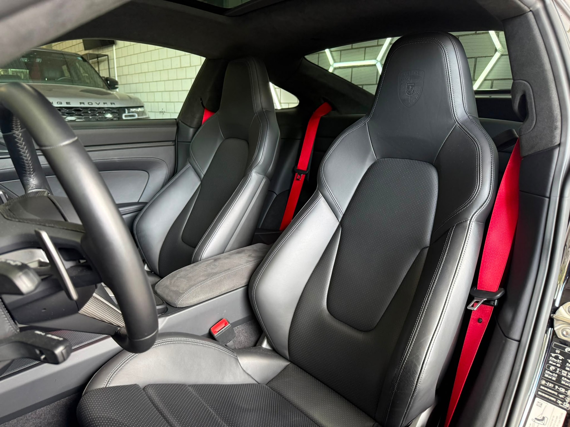 PORSCHE 911 992.1 Carrera GTS PDK mit Aerokit-image-11