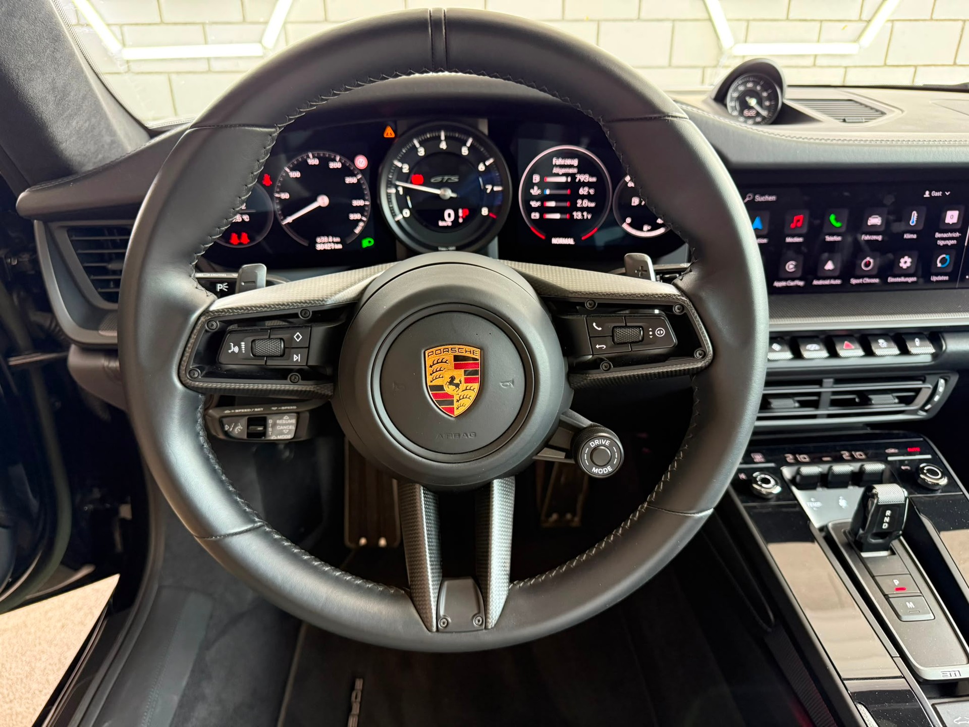PORSCHE 911 992.1 Carrera GTS PDK mit Aerokit-image-8
