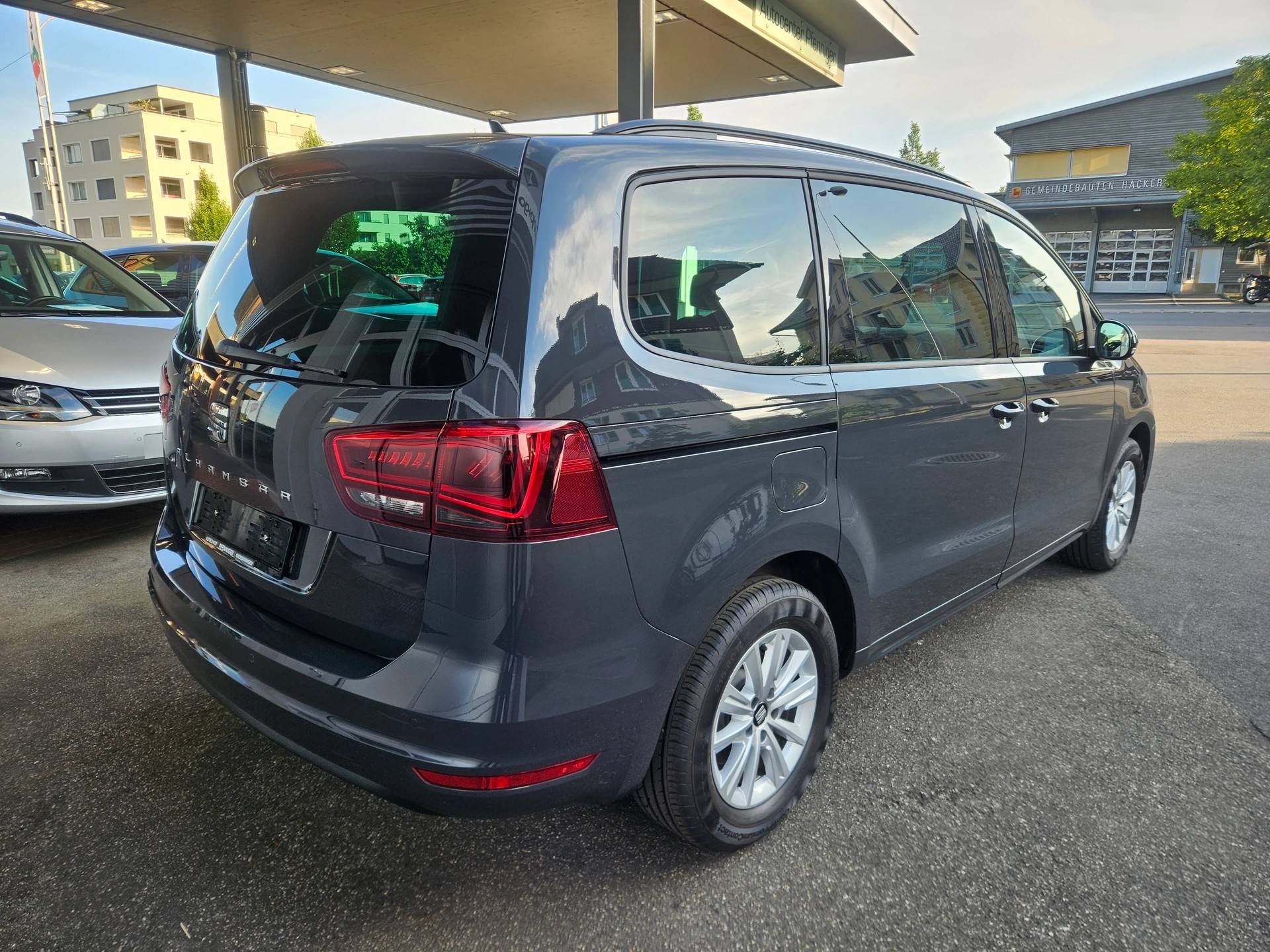 SEAT Alhambra 1.4 TSI Style DSG-image-1