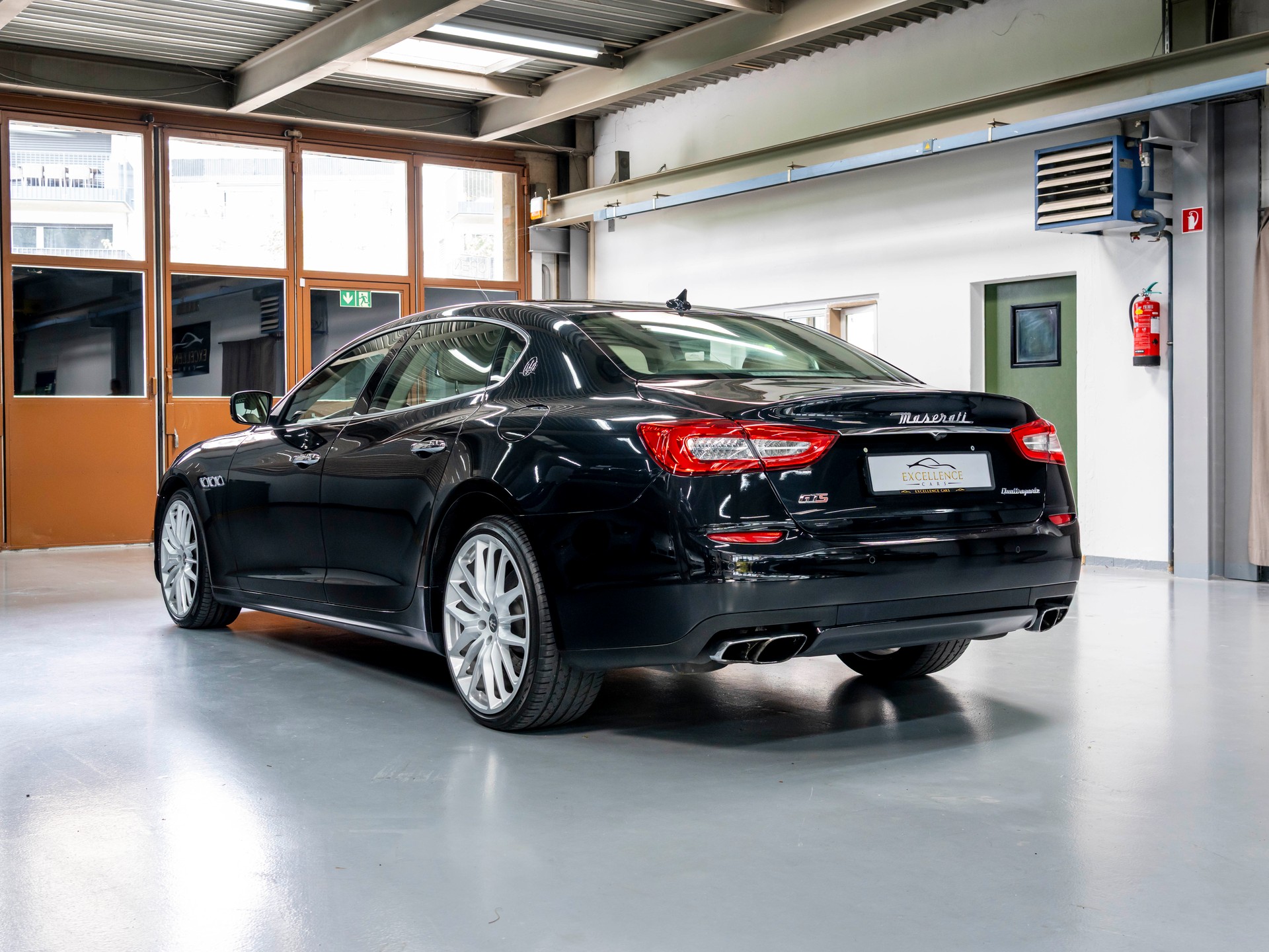 MASERATI Quattroporte 3.8 V8 DI Biturbo GTS Automatica-image-7