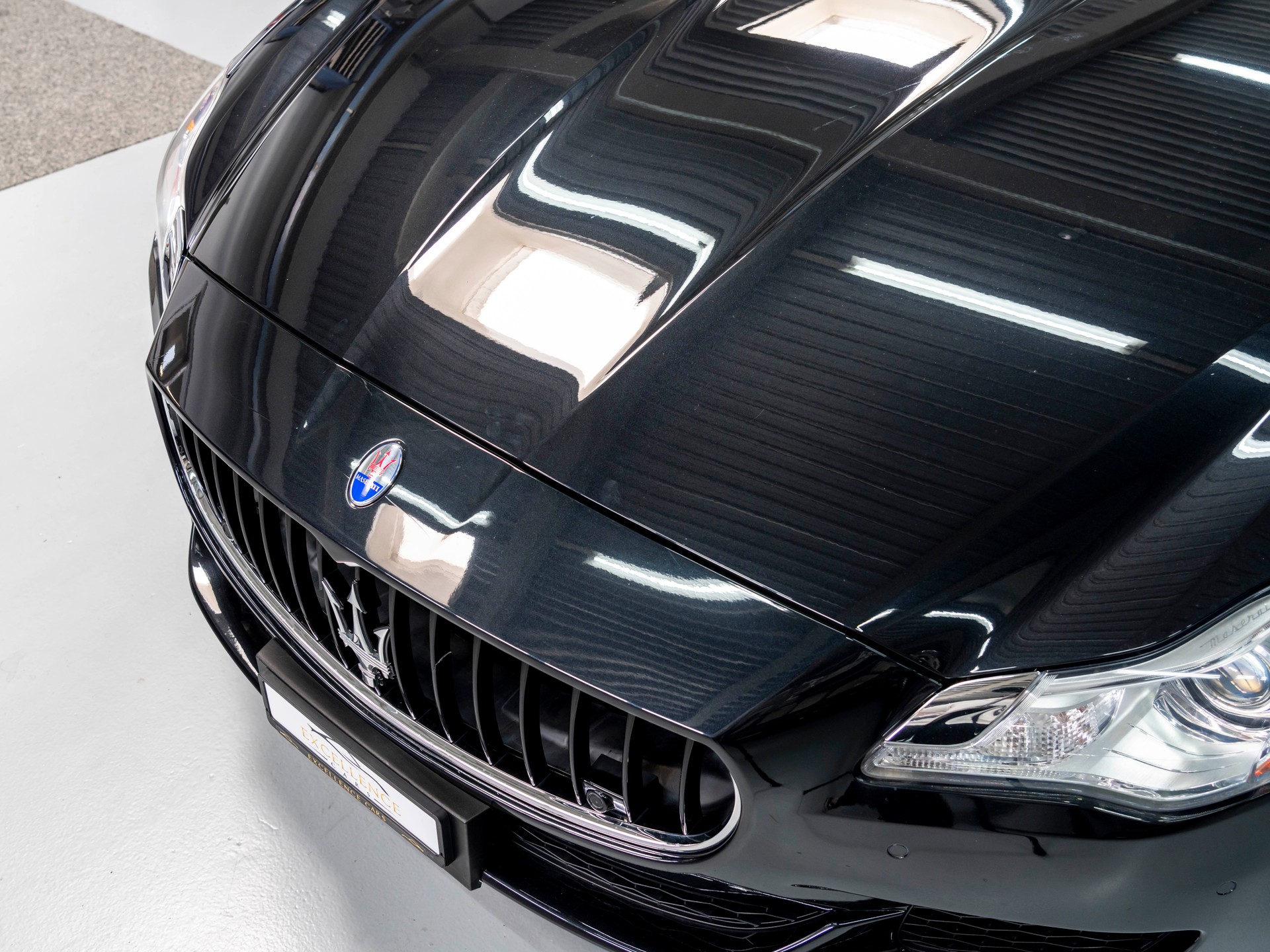 MASERATI Quattroporte 3.8 V8 DI Biturbo GTS Automatica-image-28