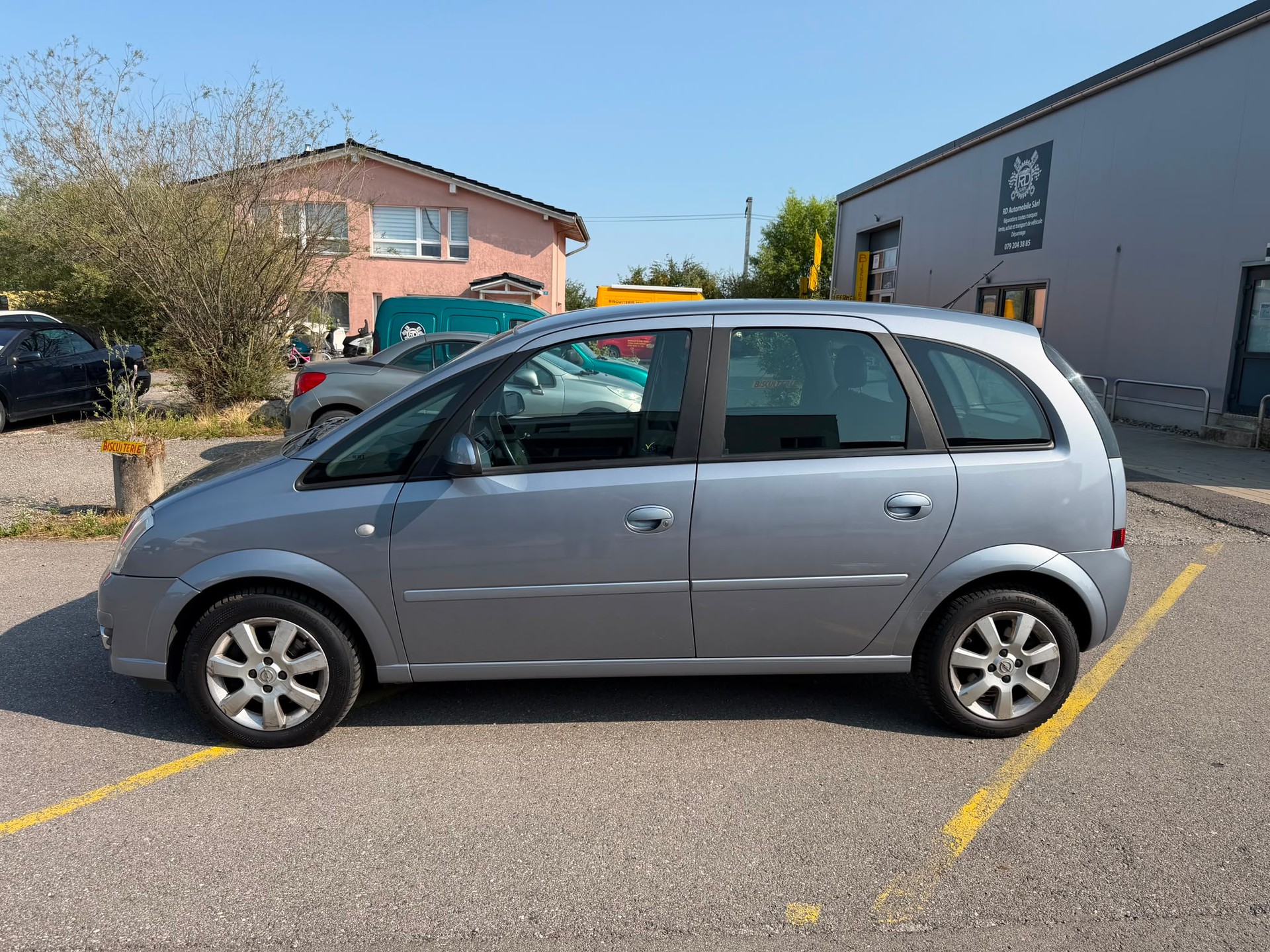 OPEL Meriva 1.8i 16V Cosmo-image-2