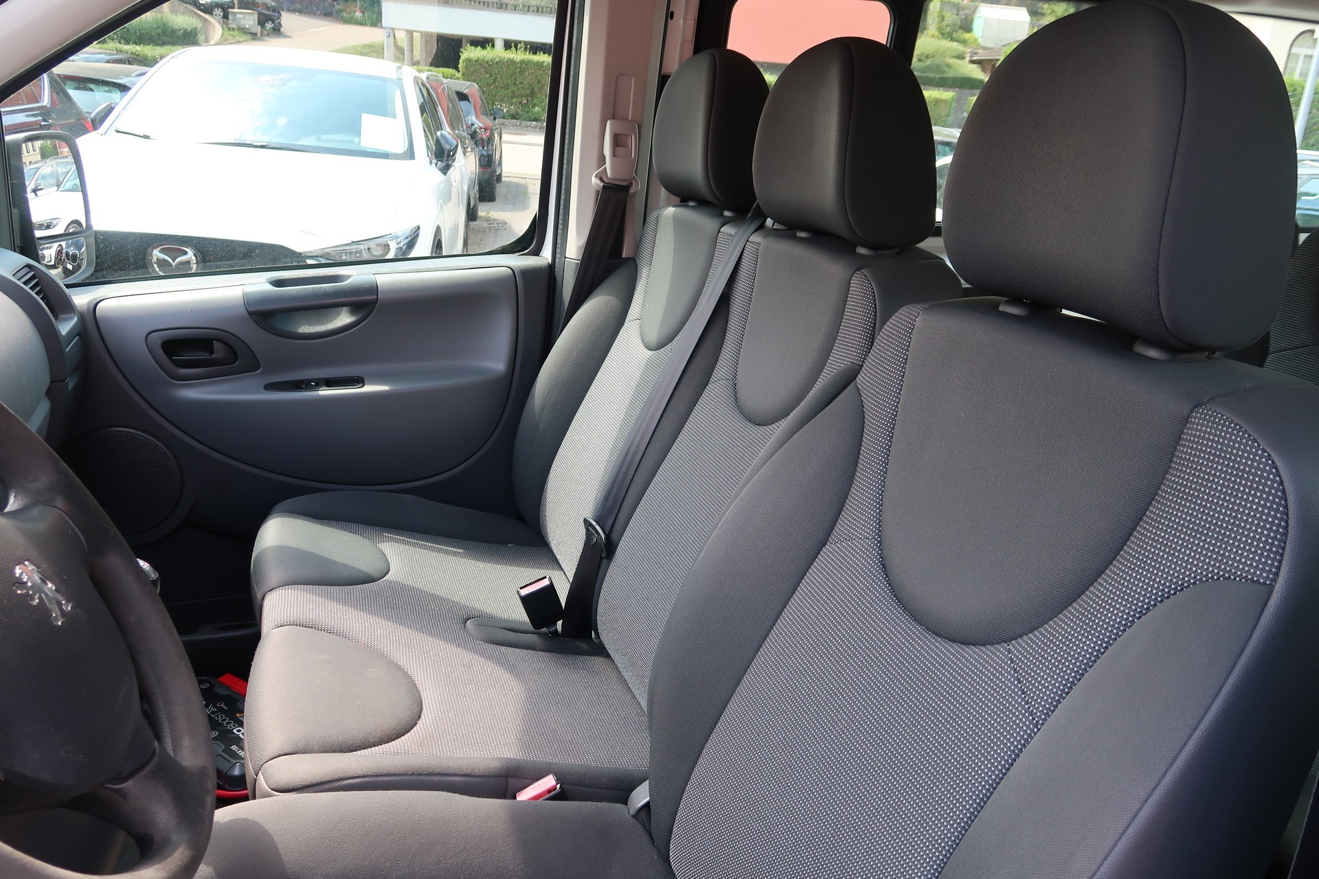 PEUGEOT Expert Tepee 2.0 HDi 9 PL Confort L2-image-8