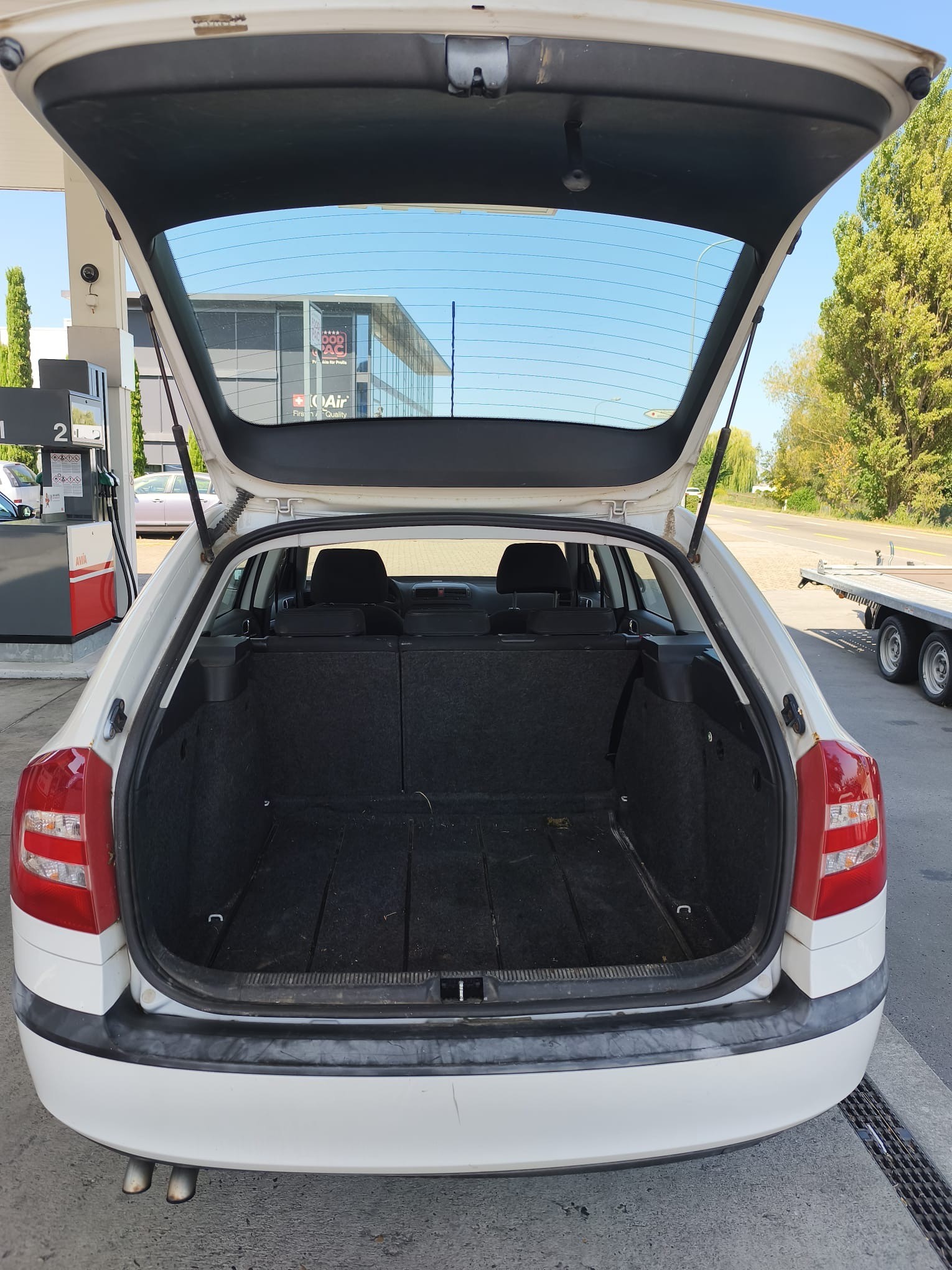 SKODA Octavia 1.9 TDI Adventure 4x4-image-11