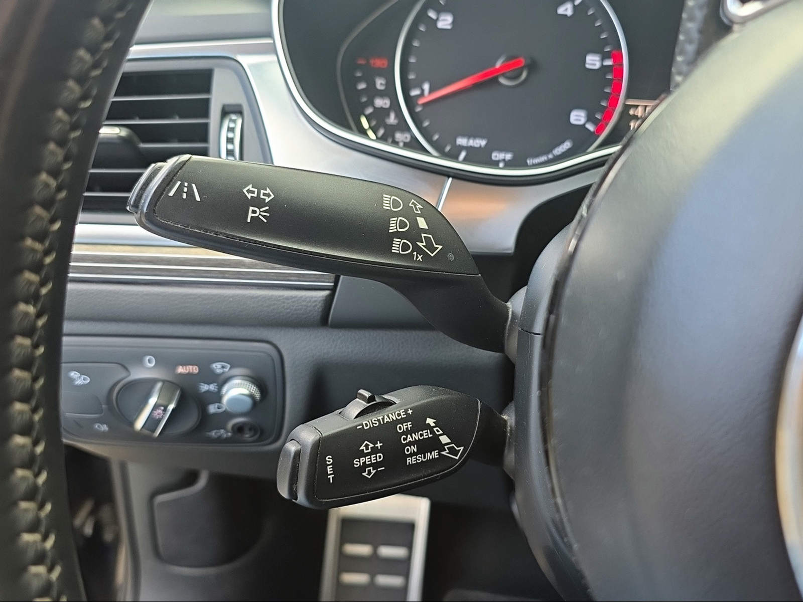 AUDI A6 Avant 3.0 TDI V6 quattro S-tronic-image-11