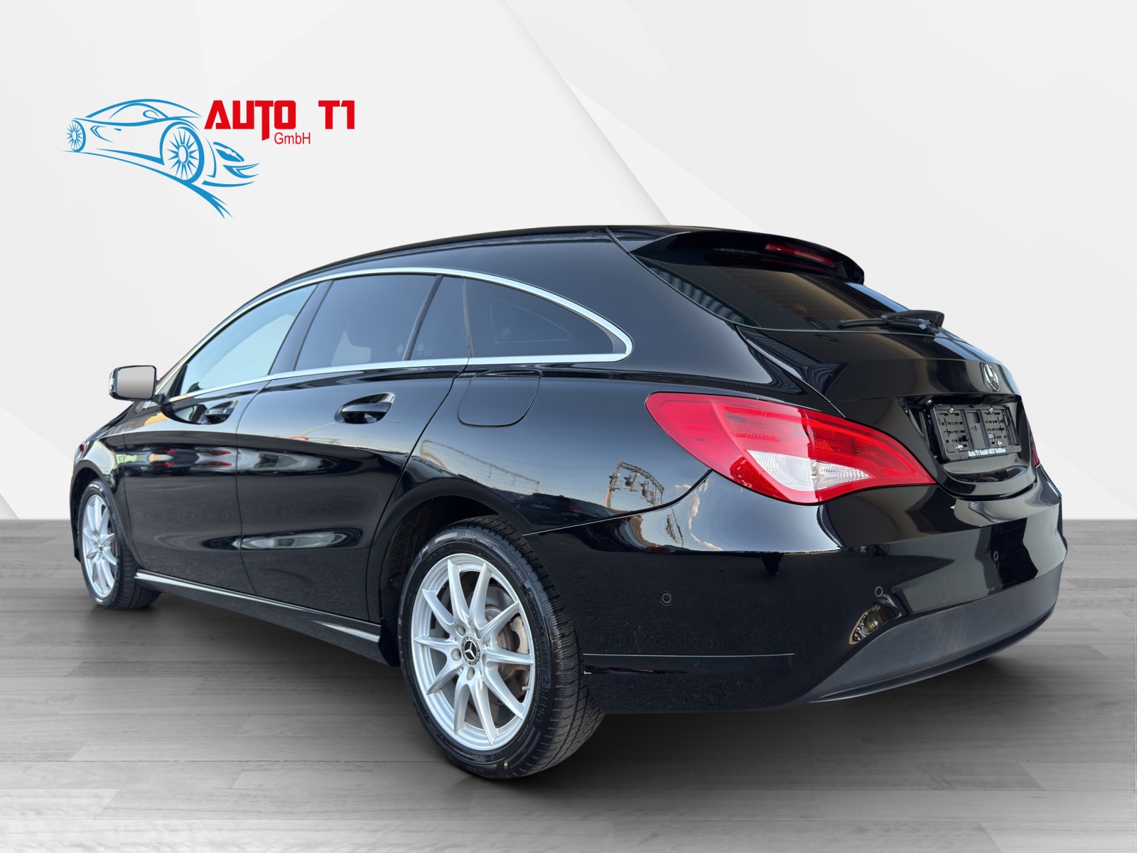 MERCEDES-BENZ CLA Shooting Brake 180 d 7G-DCT-image-3