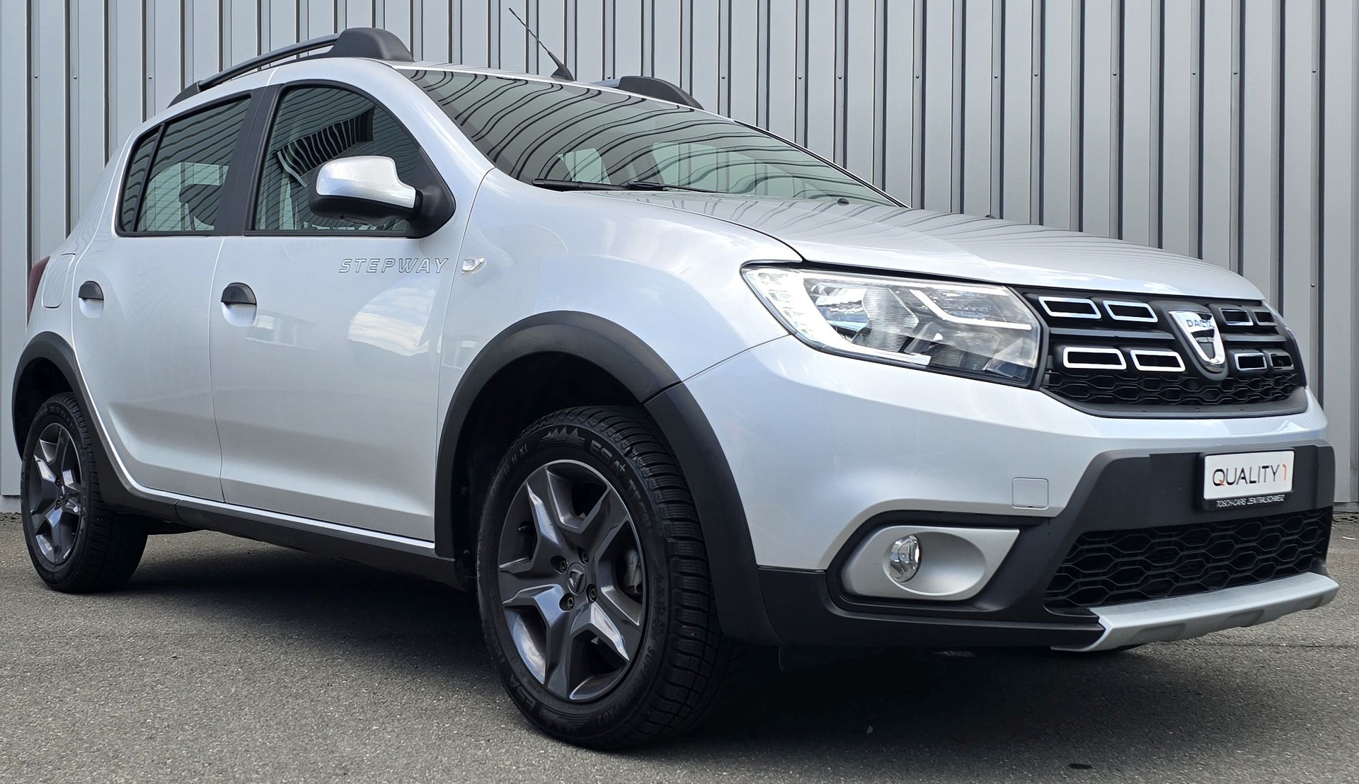DACIA Sandero Tce 90 Stepway Automatic-image-2
