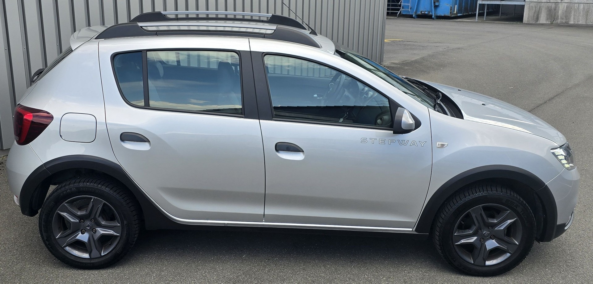DACIA Sandero Tce 90 Stepway Automatic-image-6