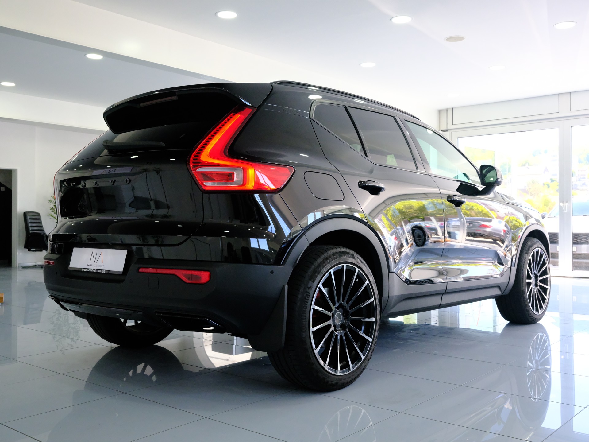 VOLVO XC40 T5 AWD R-Design Geartronic-image-6