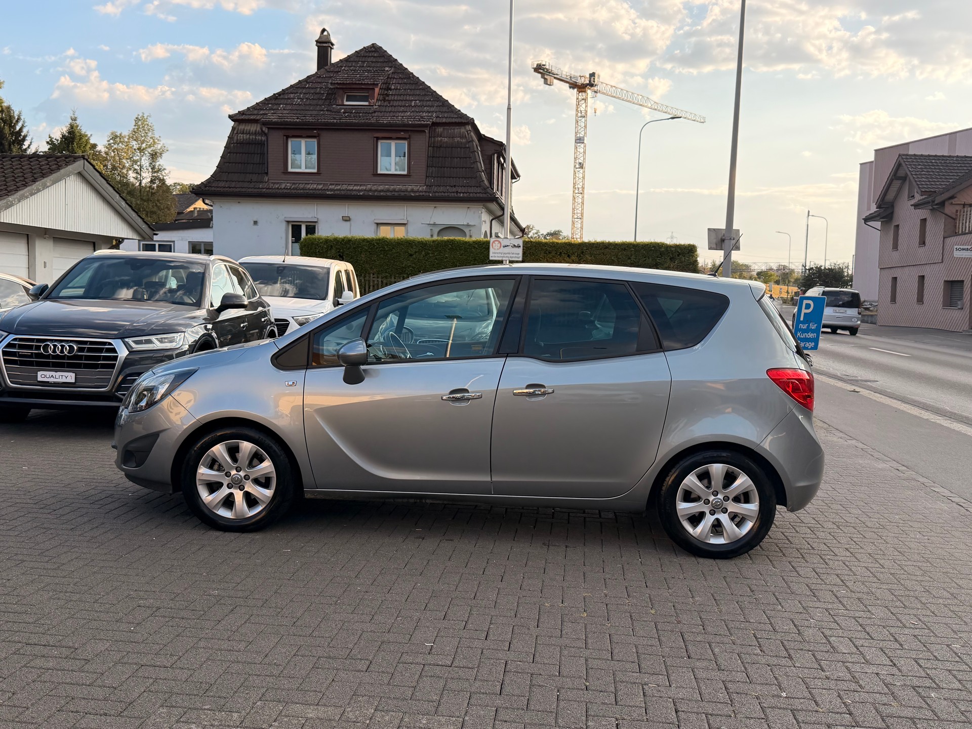 OPEL Meriva 1.4 Turbo Cosmo Automatic-image-6