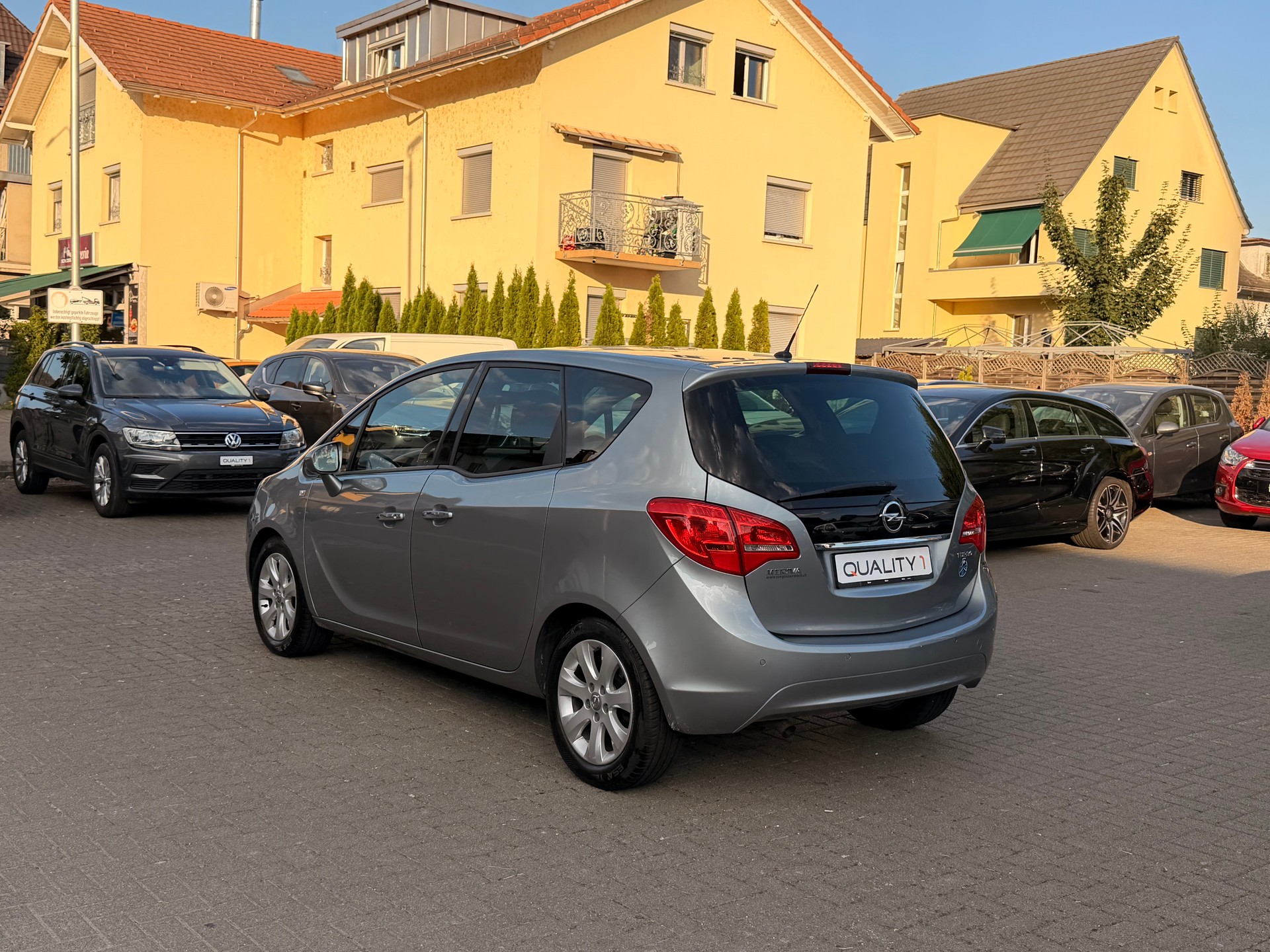 OPEL Meriva 1.4 Turbo Cosmo Automatic-image-4