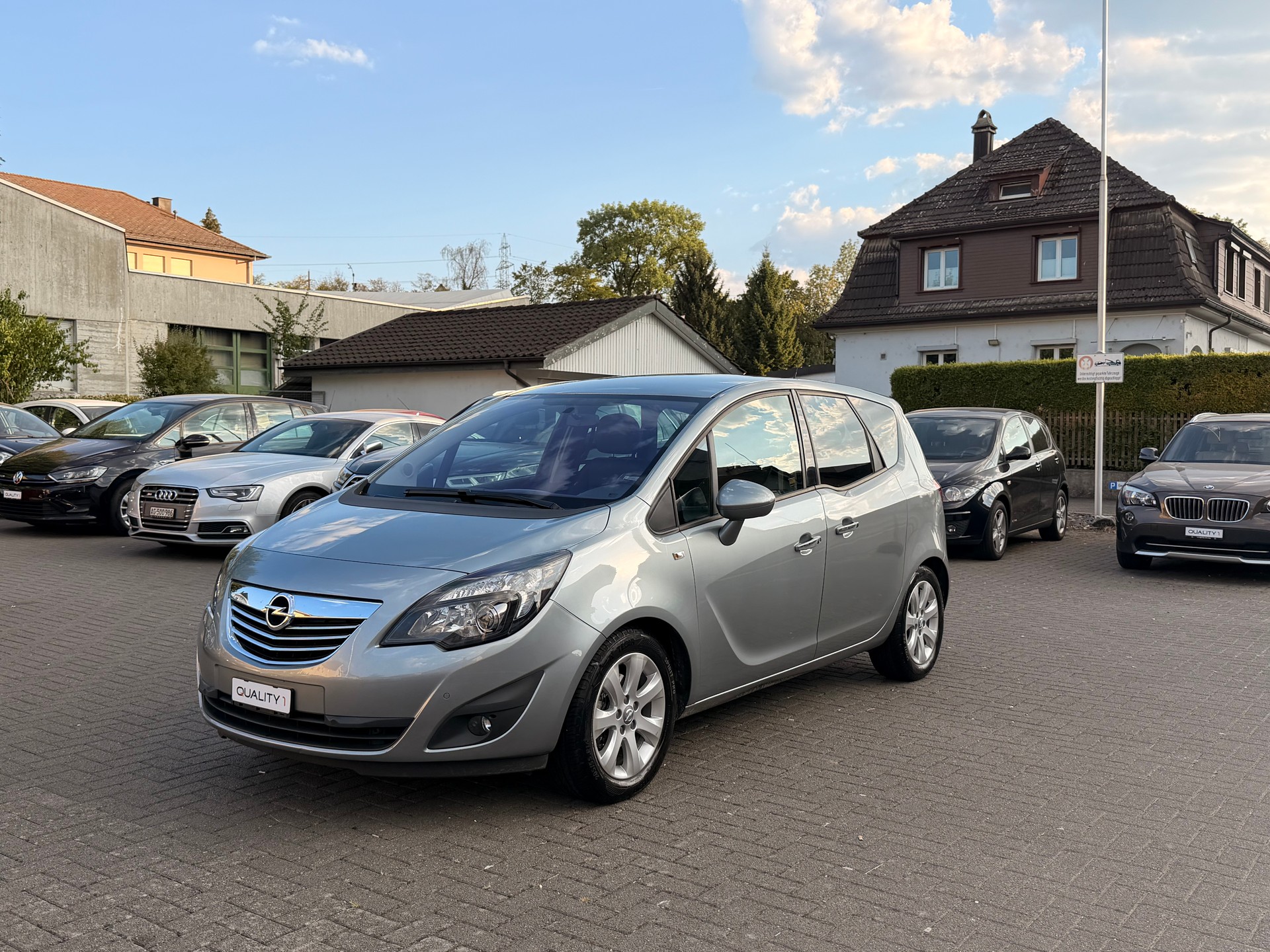 OPEL Meriva 1.4 Turbo Cosmo Automatic-image-5