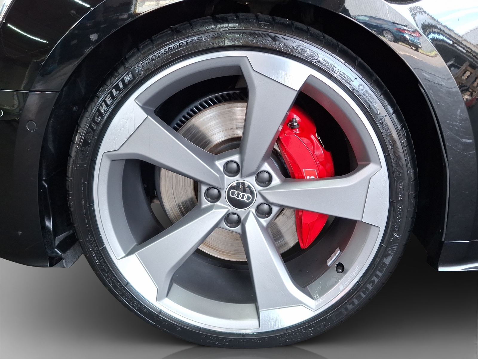 AUDI S5 Cabriolet 3.0 TFSI quattro tiptronic-image-14