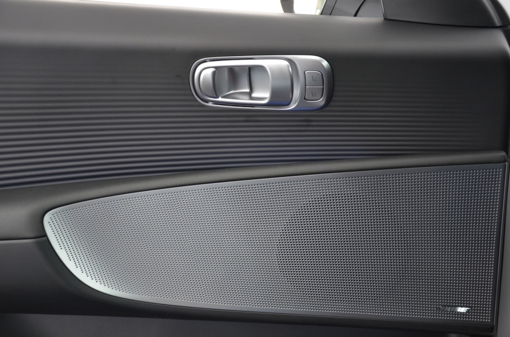 HYUNDAI IONIQ 6 TOP LINE 77,4 kWh 4WD-image-24