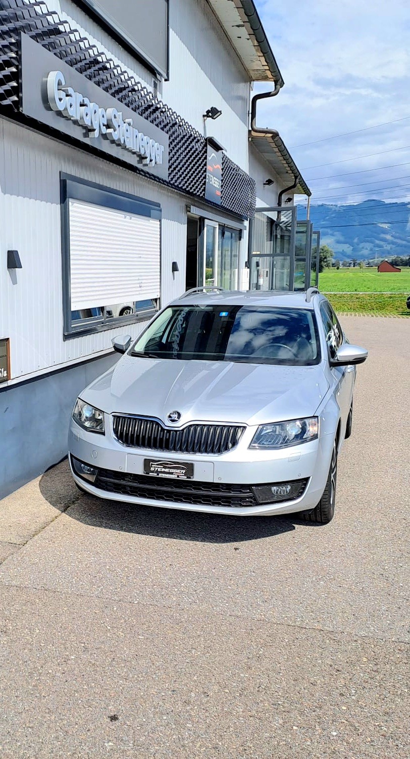 SKODA Octavia Combi 1.8 TSI Style 4x4 DSG inkl. AHK-image-1