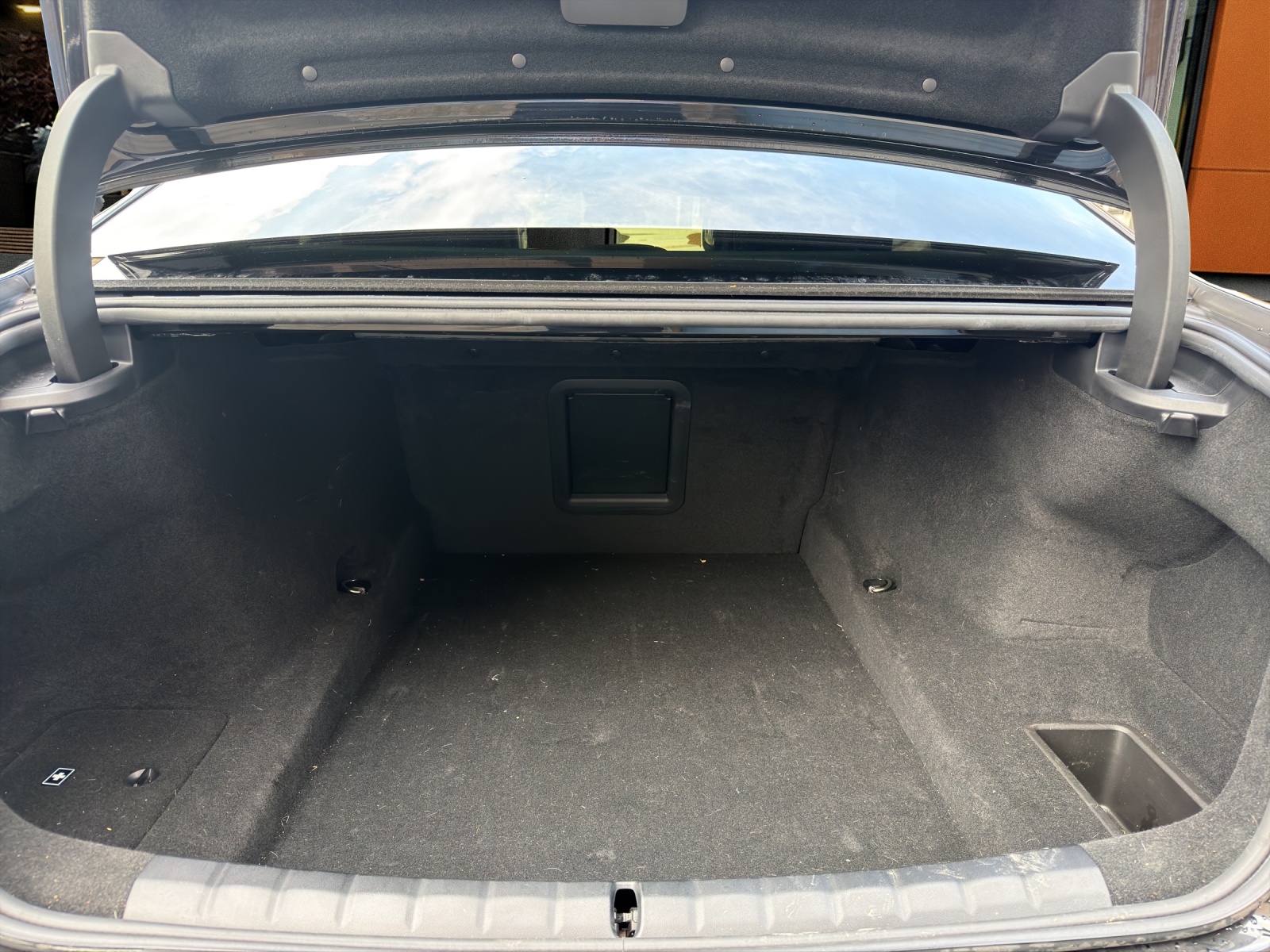 BMW 740d xDrive / CH Auslieferung mit Gratis Service-image-22