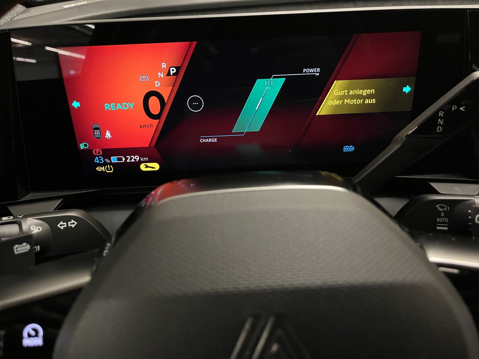 RENAULT Scénic E-Tech iconic-image-9