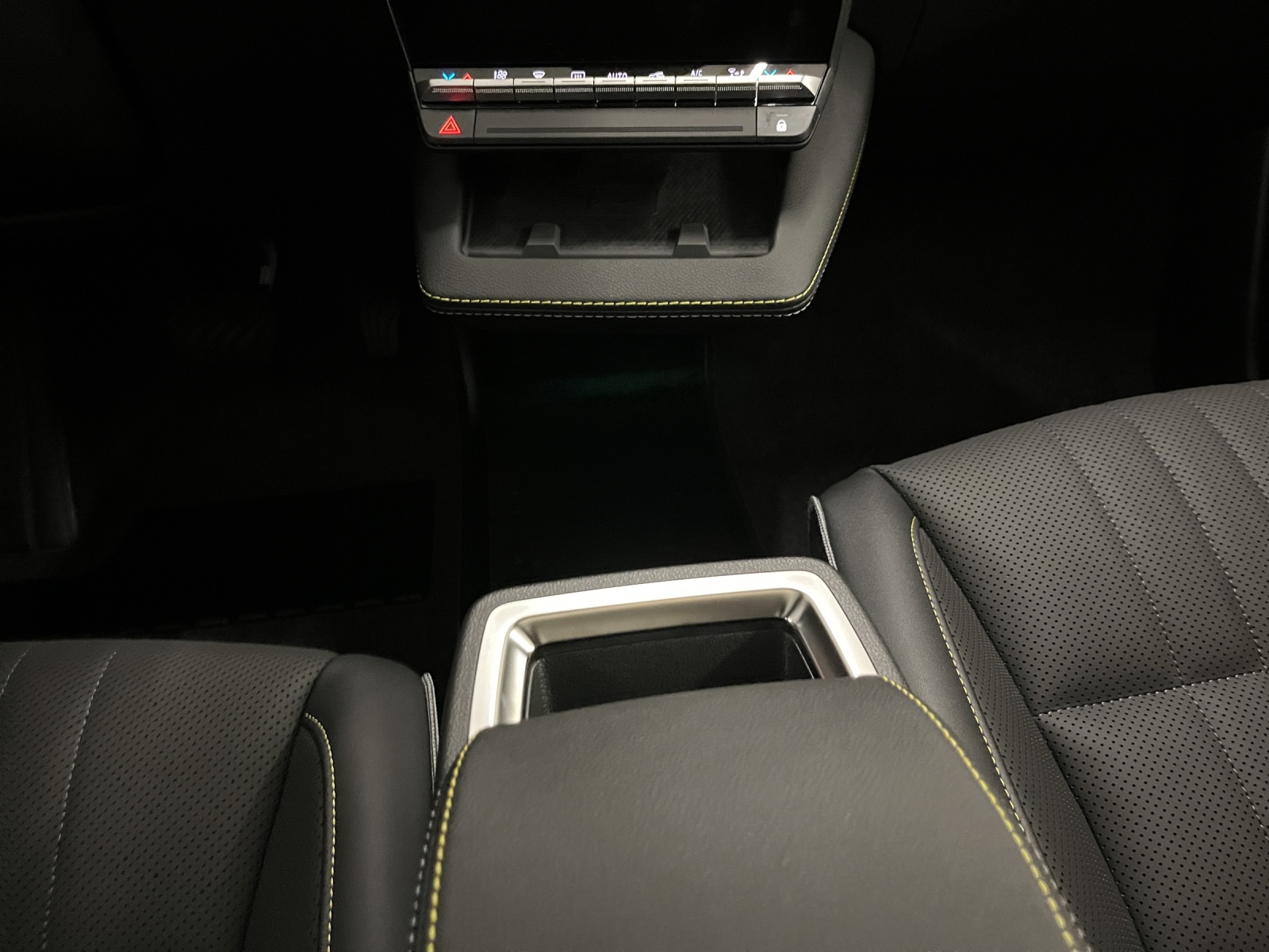 RENAULT Scénic E-Tech iconic-image-11