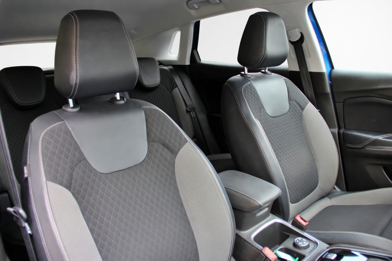 OPEL Grandland X 1.2i TP Ultimate Automatik-image-14