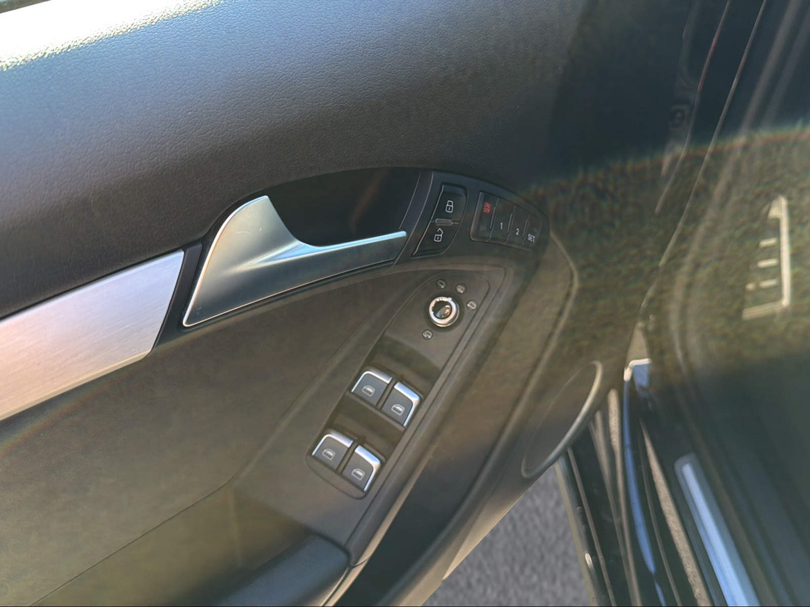 AUDI S5 Cabriolet 3.0 V6 TFSI quattro S-Tronic-image-13