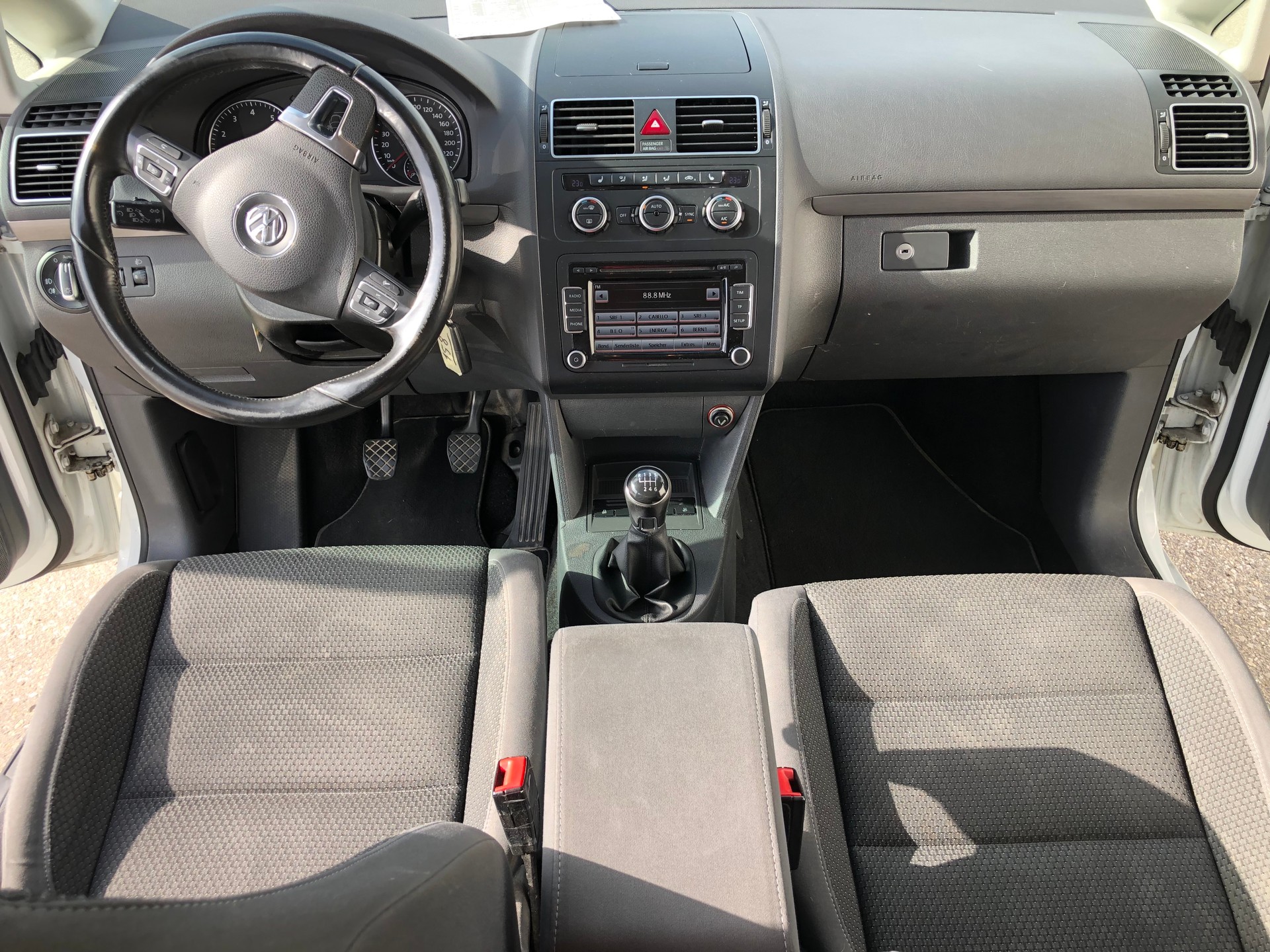 VW Touran 1.4 TSI Comfortline-image-11