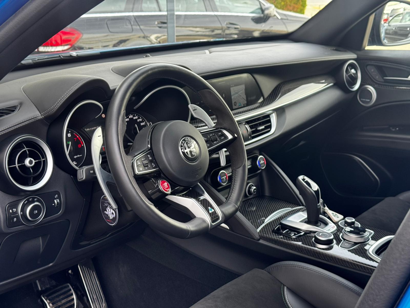 ALFA ROMEO Stelvio 2.9 V6 Quadrifoglio Sky 21 Zoll Q4-image-8