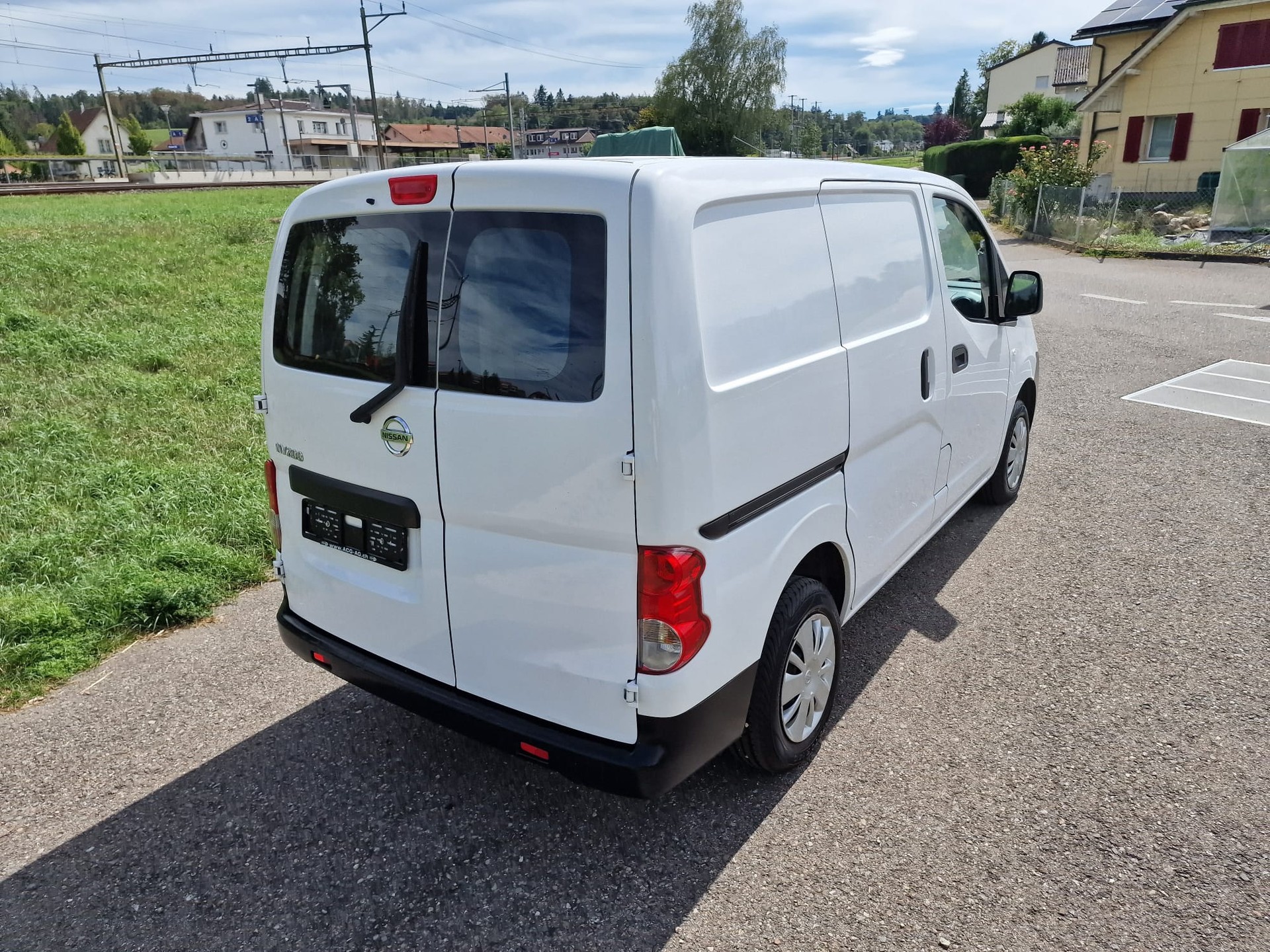 NISSAN NV200 1.5 dCi 90 Comfort Euro 6, Zahnriemen neu-image-2
