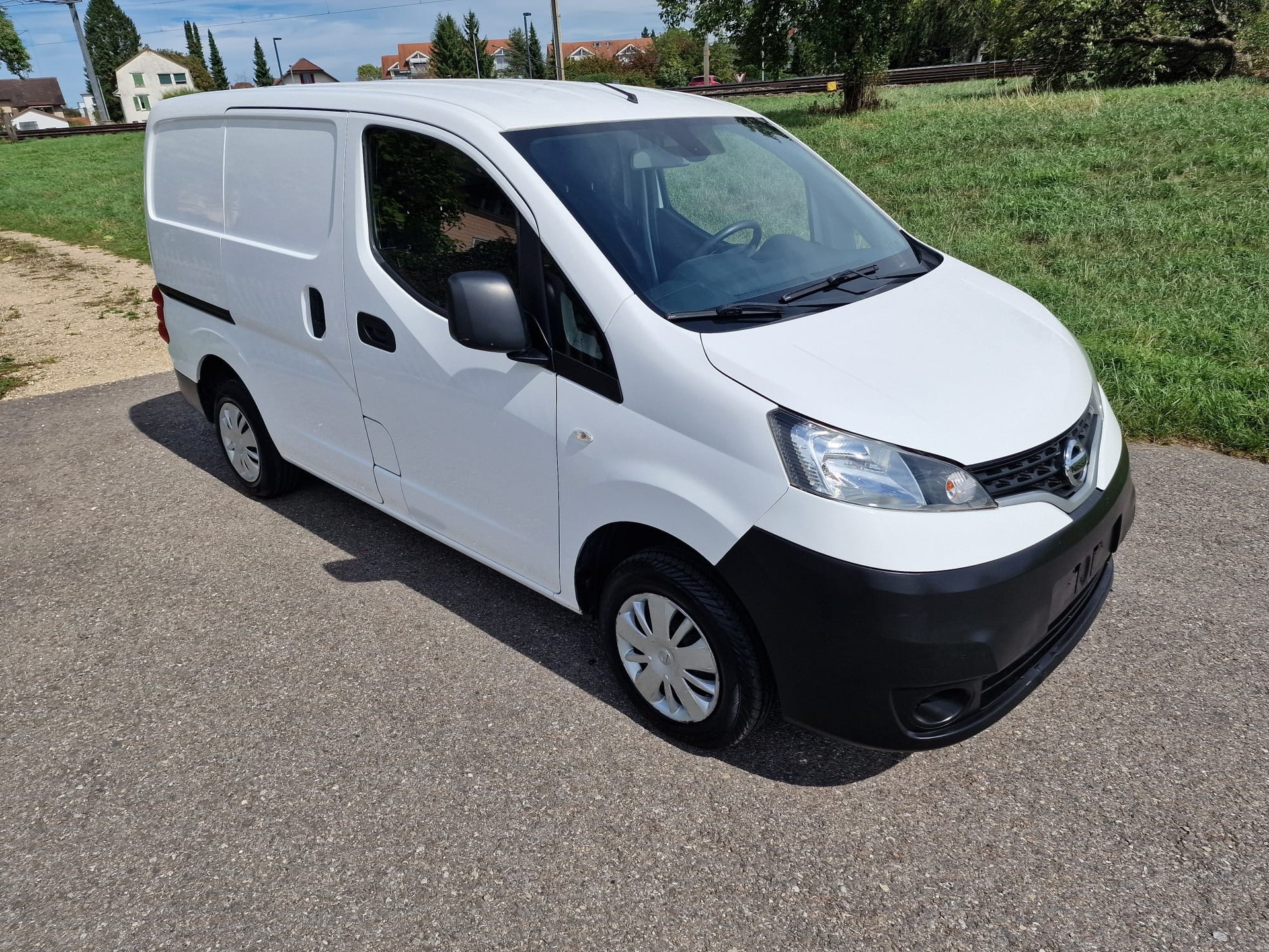 NISSAN NV200 1.5 dCi 90 Comfort Euro 6, Zahnriemen neu-image-0