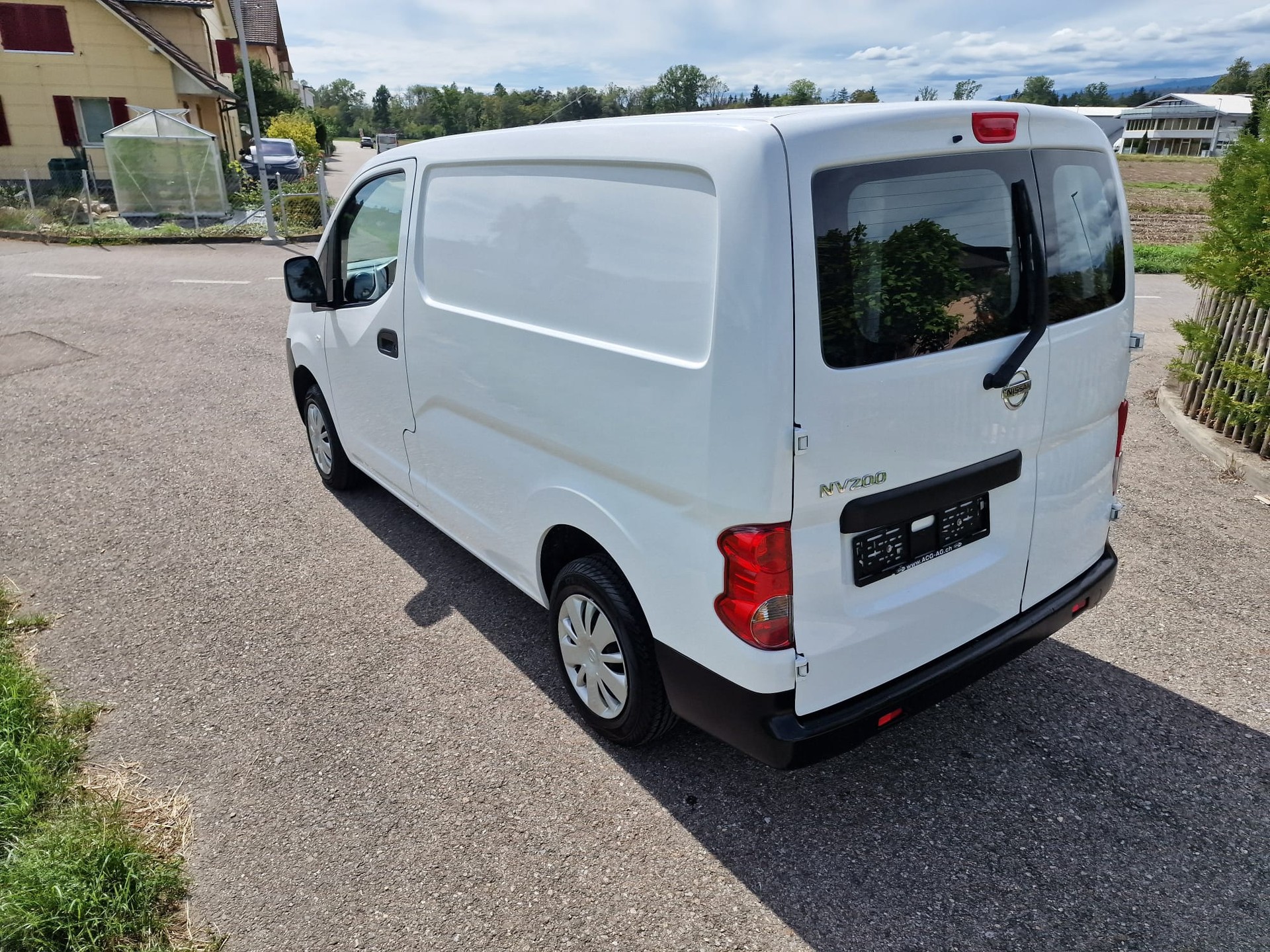 NISSAN NV200 1.5 dCi 90 Comfort Euro 6, Zahnriemen neu-image-1