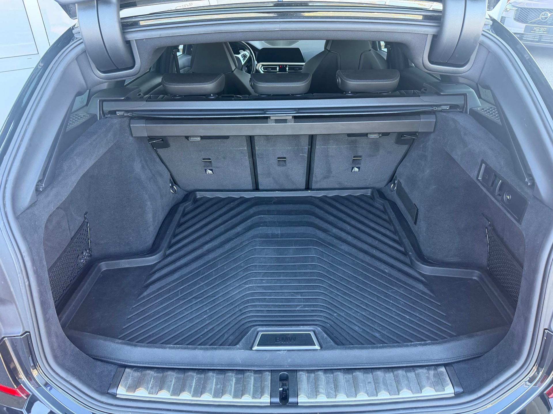 BMW M340i xDrive 48V Touring Steptronic-image-19